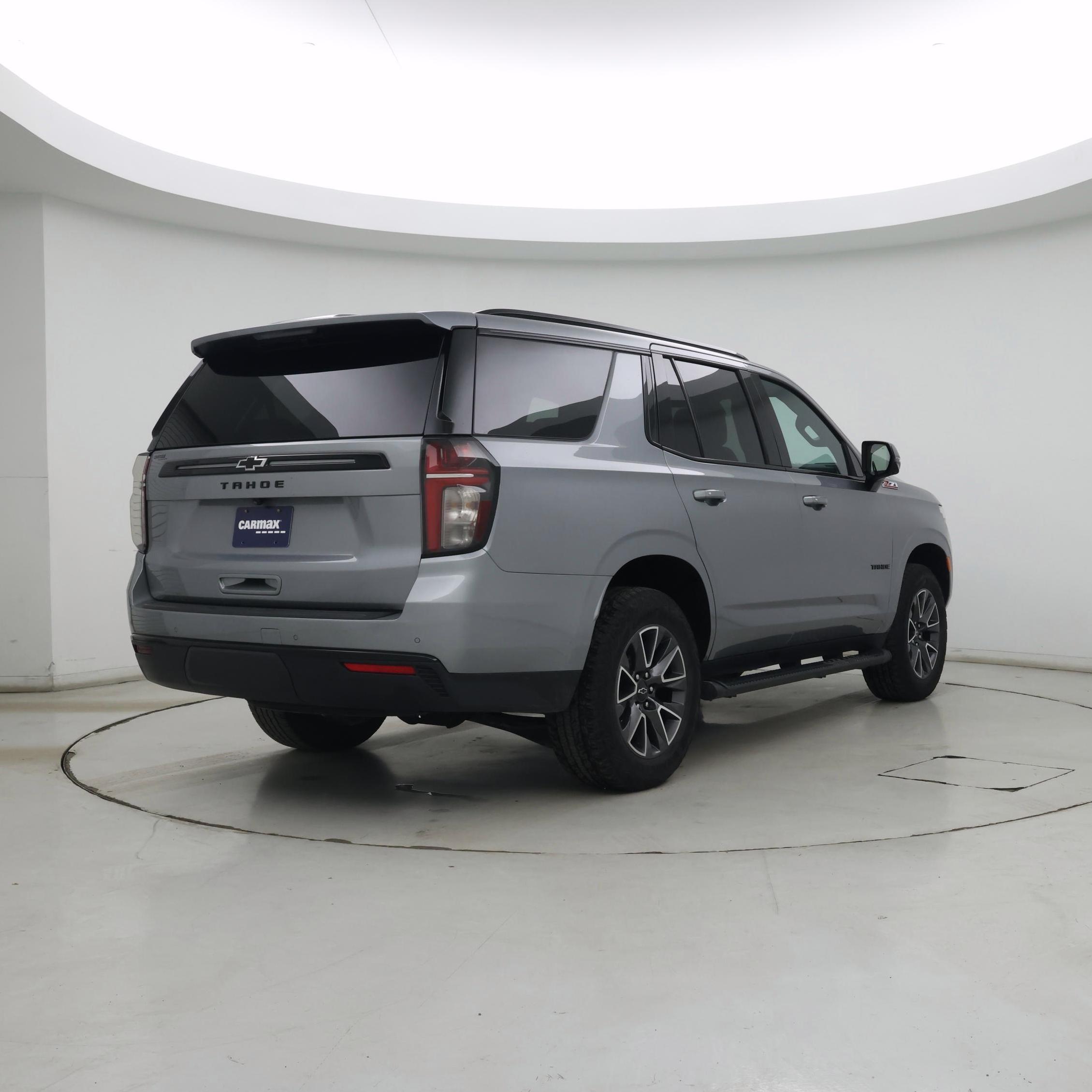 Thumbnail: 2023 Chevrolet Tahoe - 8