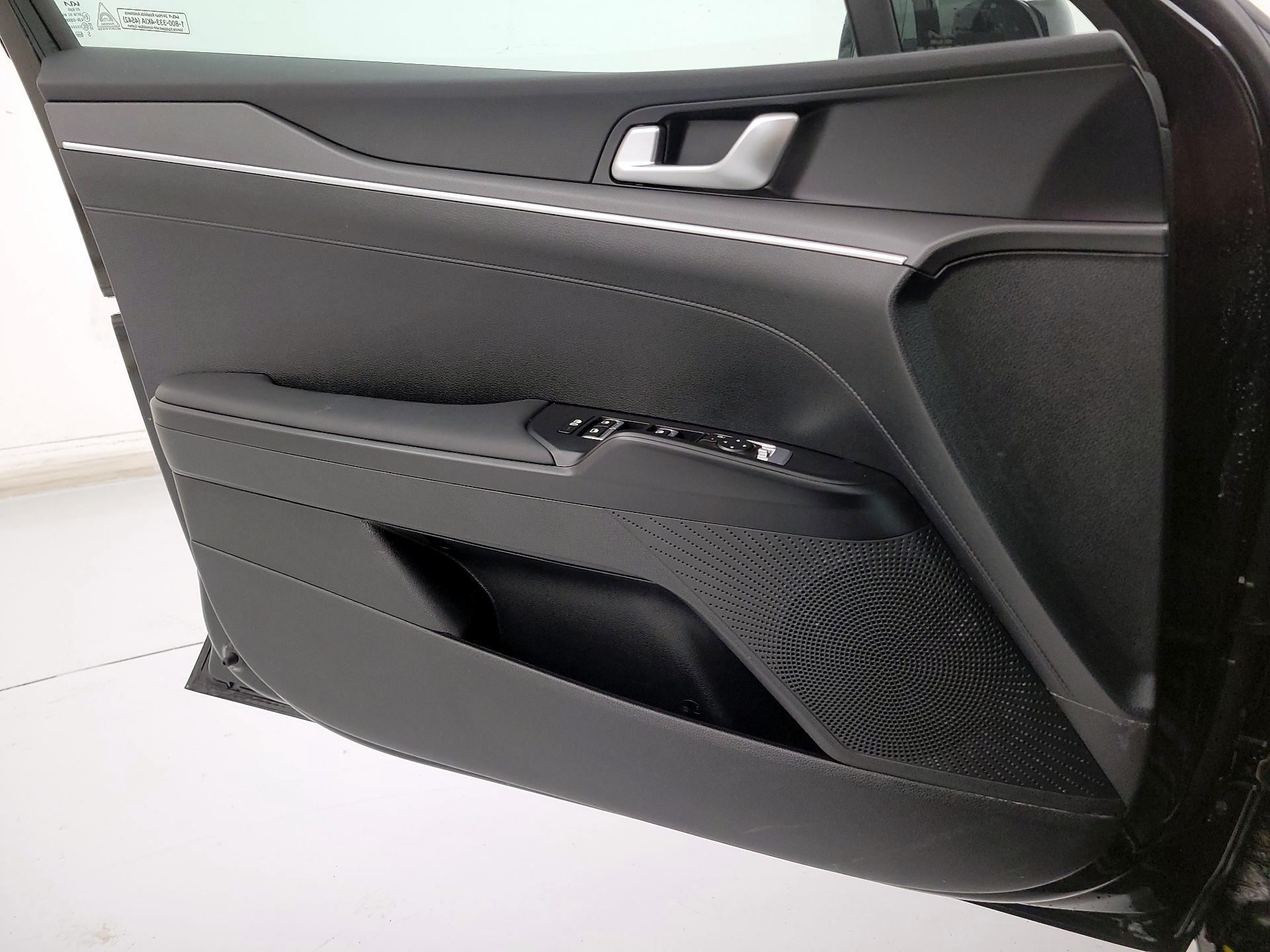 Thumbnail: 2026 Kia K5 - 12