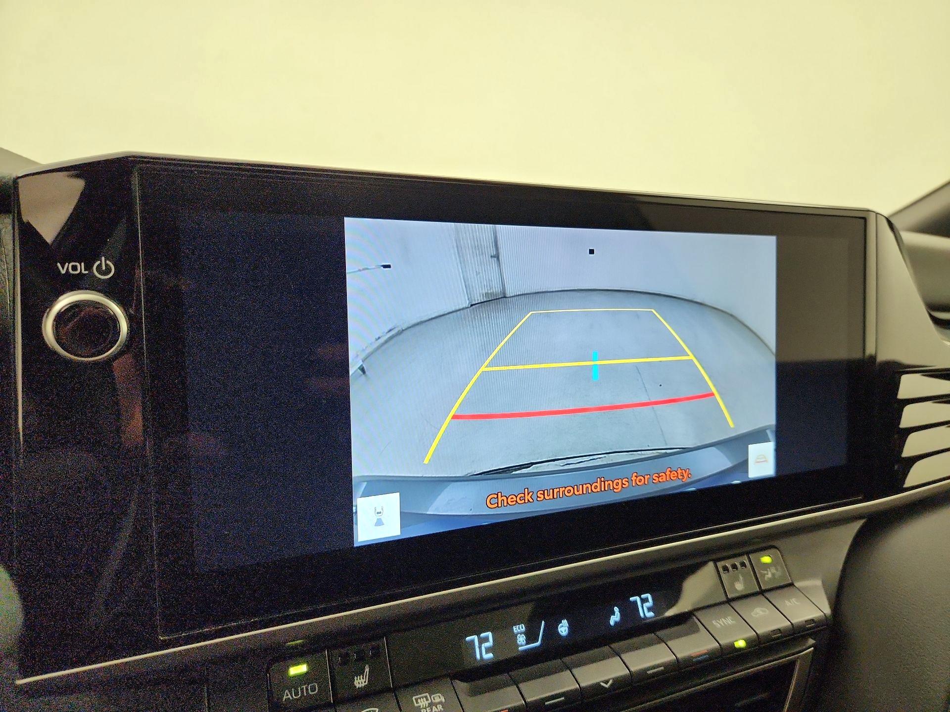 Thumbnail: 2025 Toyota Camry - 14