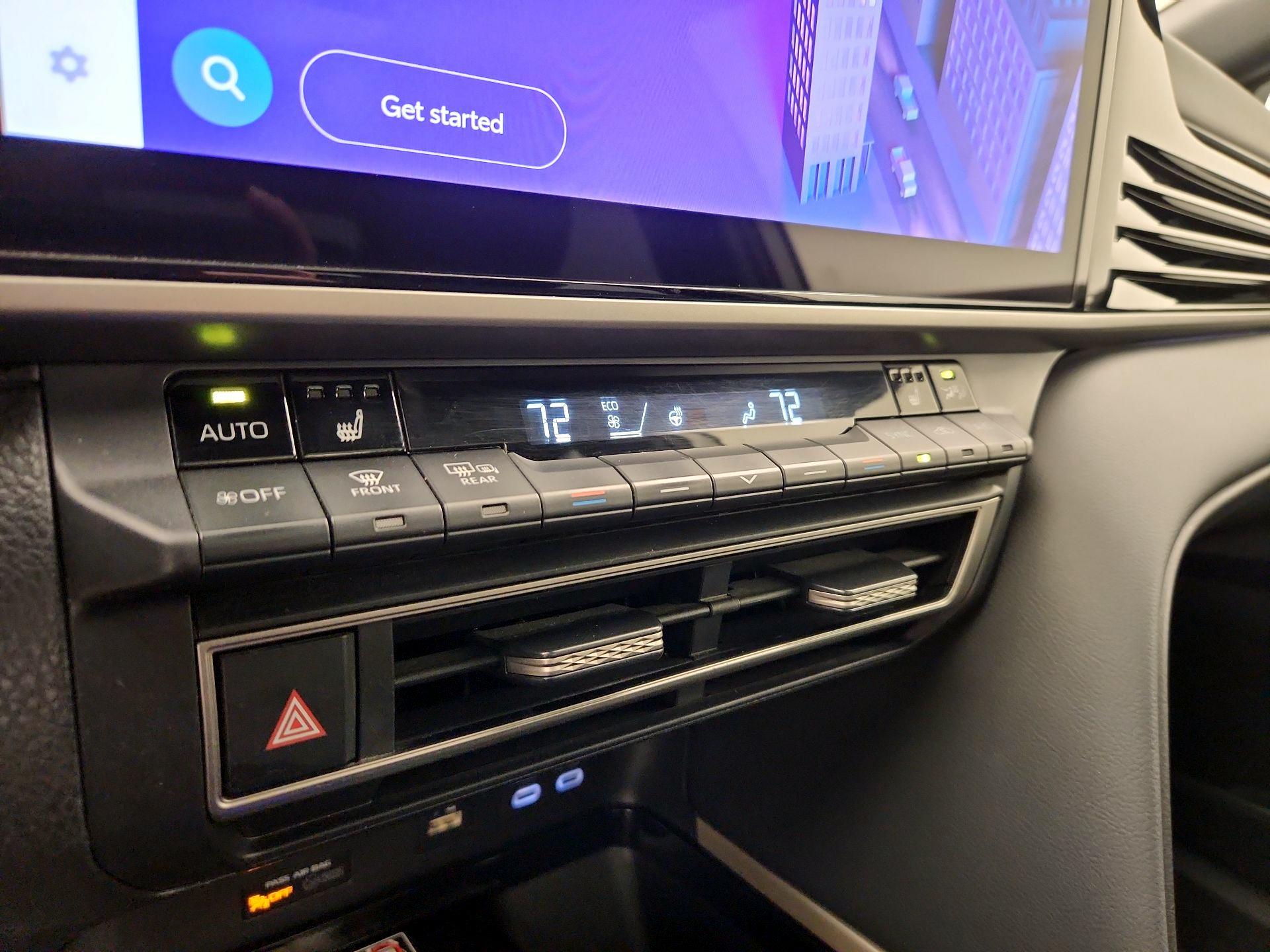 Thumbnail: 2025 Toyota Camry - 16