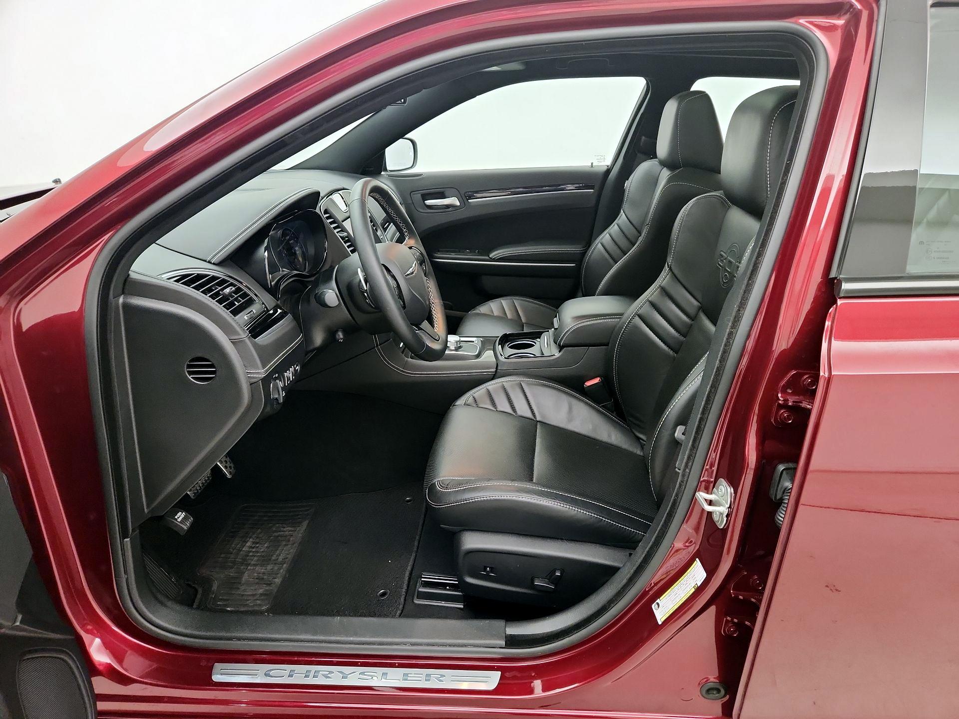 Thumbnail: 2023 Chrysler 300 - 11