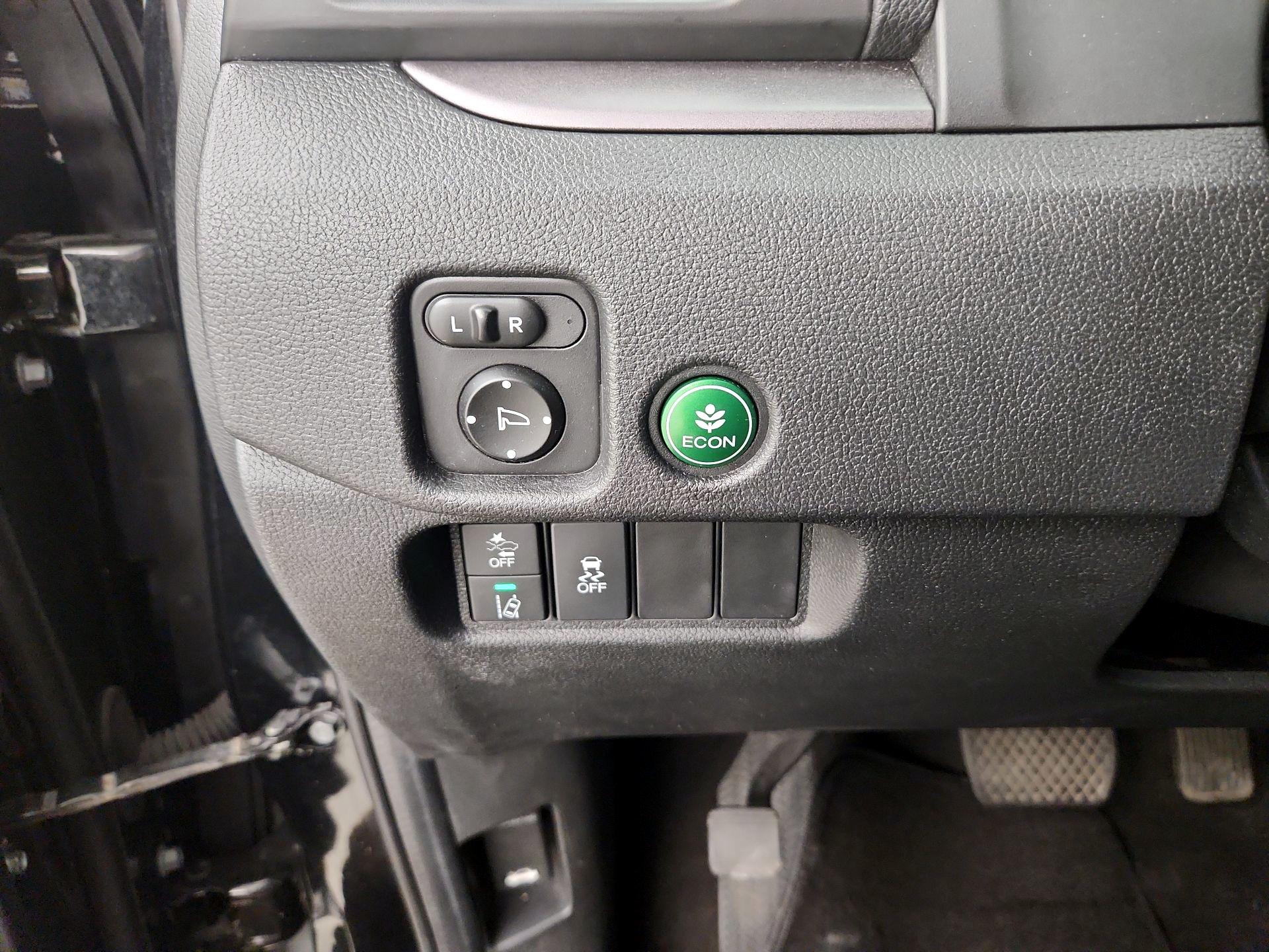 Thumbnail: 2019 Honda Passport - 13