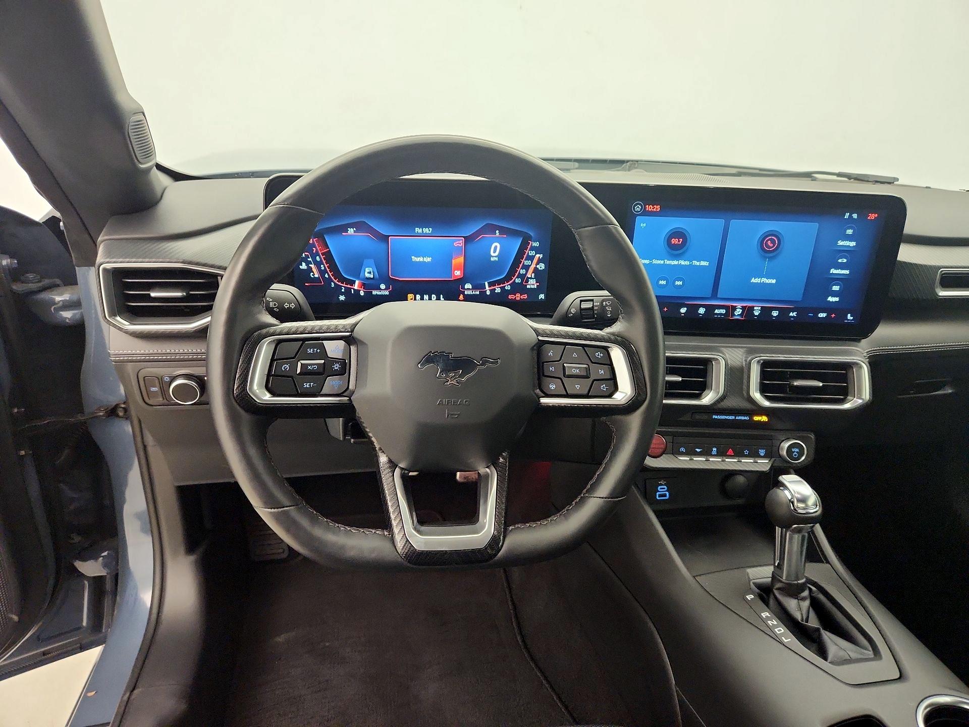 Thumbnail: 2025 Ford Mustang - 10
