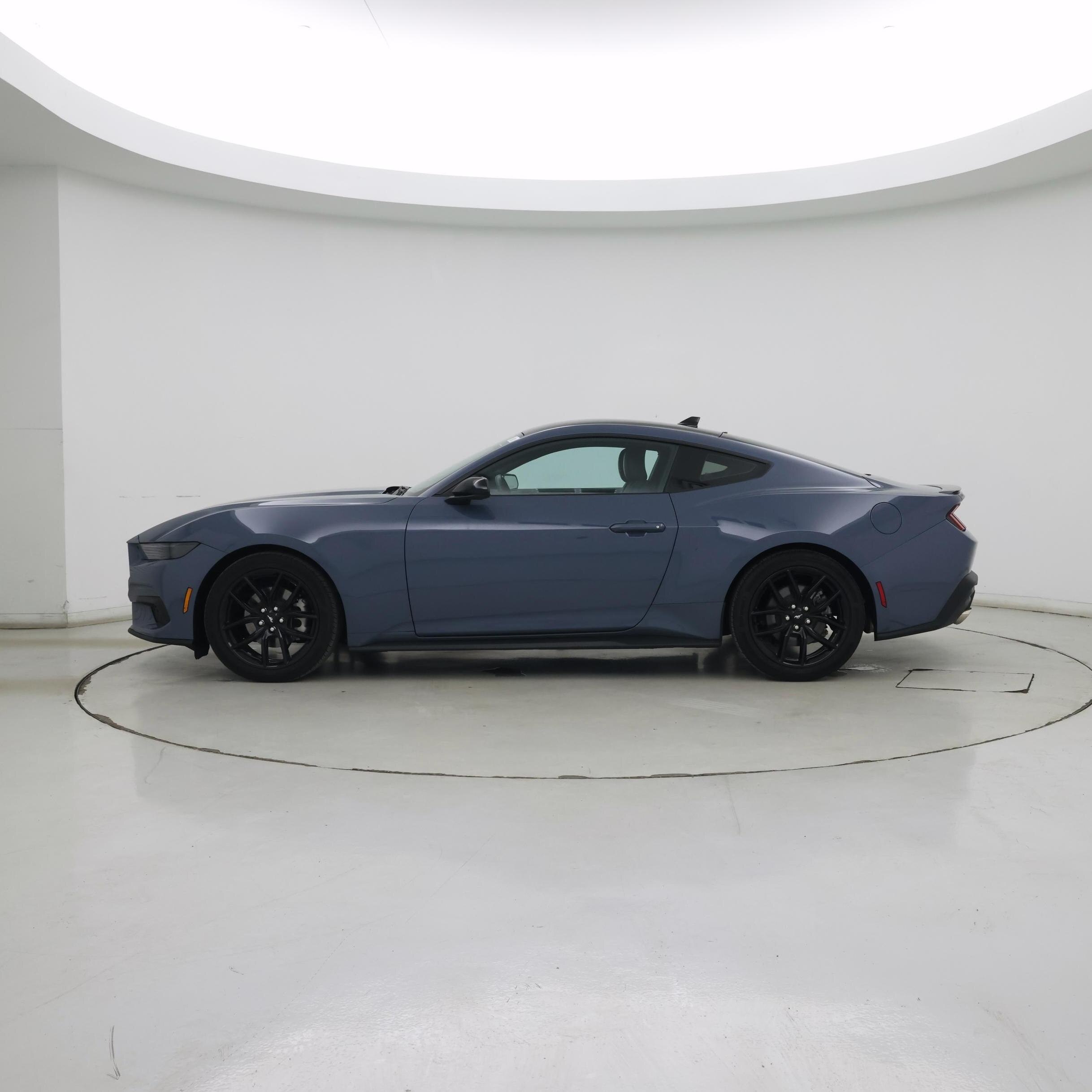 Thumbnail: 2025 Ford Mustang - 3