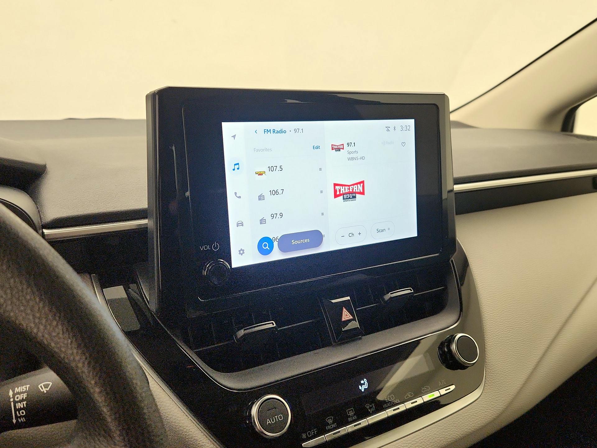 Thumbnail: 2024 Toyota Corolla - 16