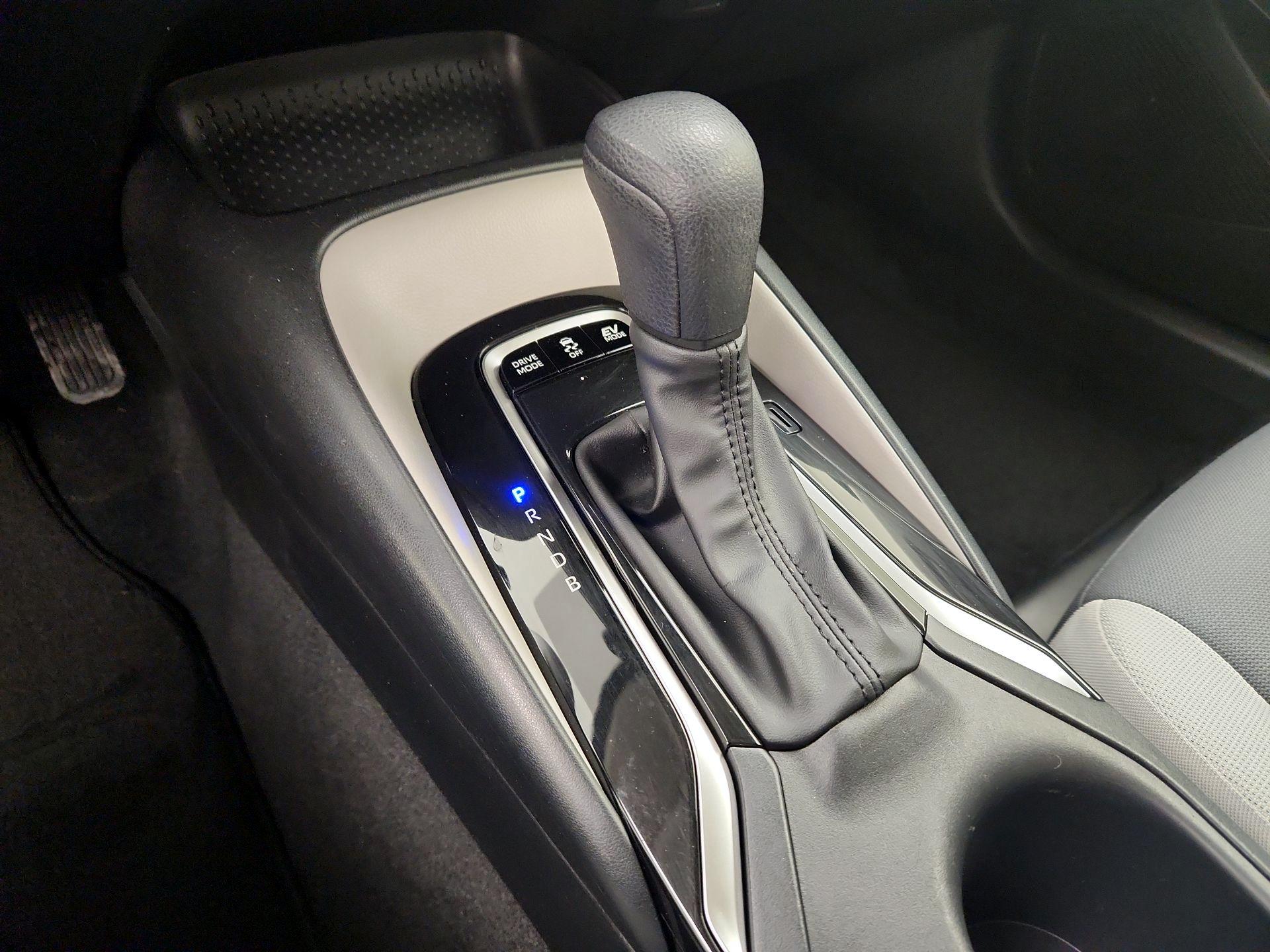 Thumbnail: 2024 Toyota Corolla - 18