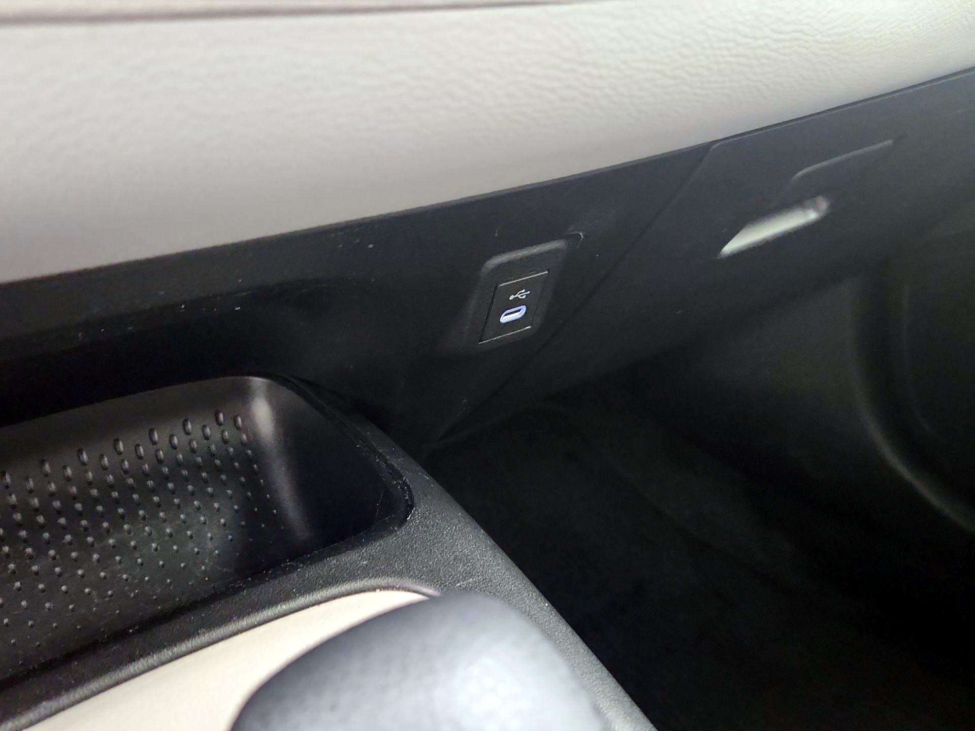 Thumbnail: 2024 Toyota Corolla - 19