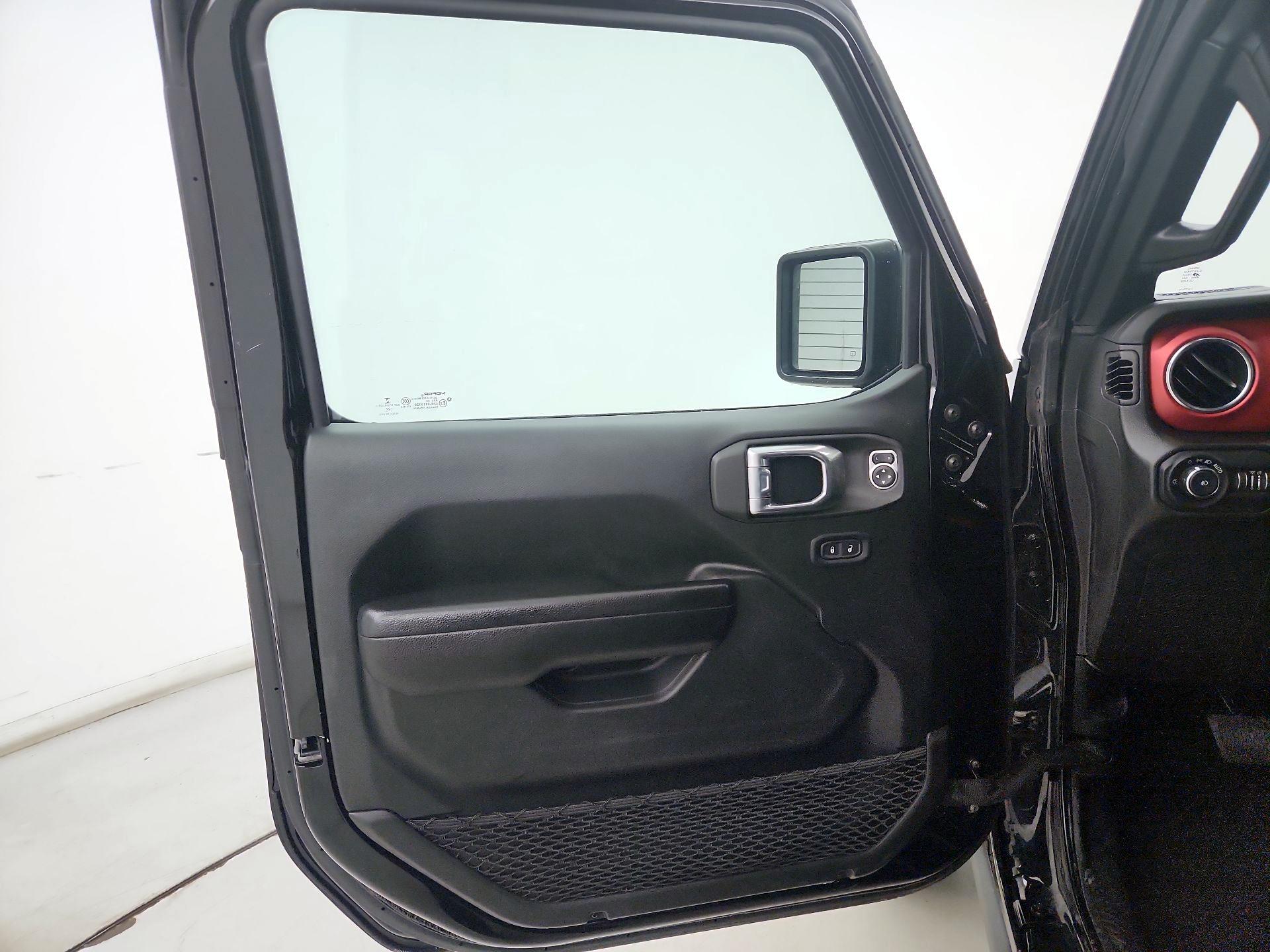 Thumbnail: 2022 Jeep Wrangler - 12