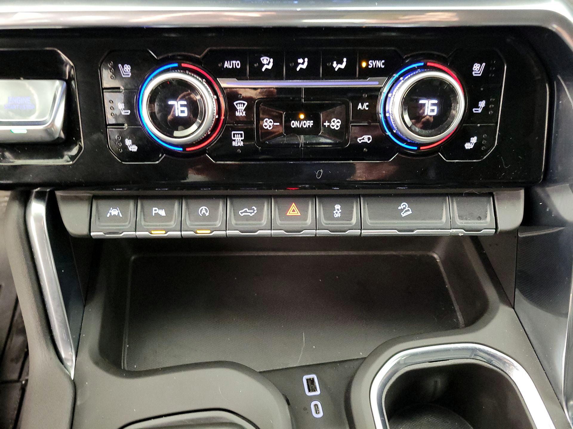 Thumbnail: 2025 GMC Sierra 1500 - 17