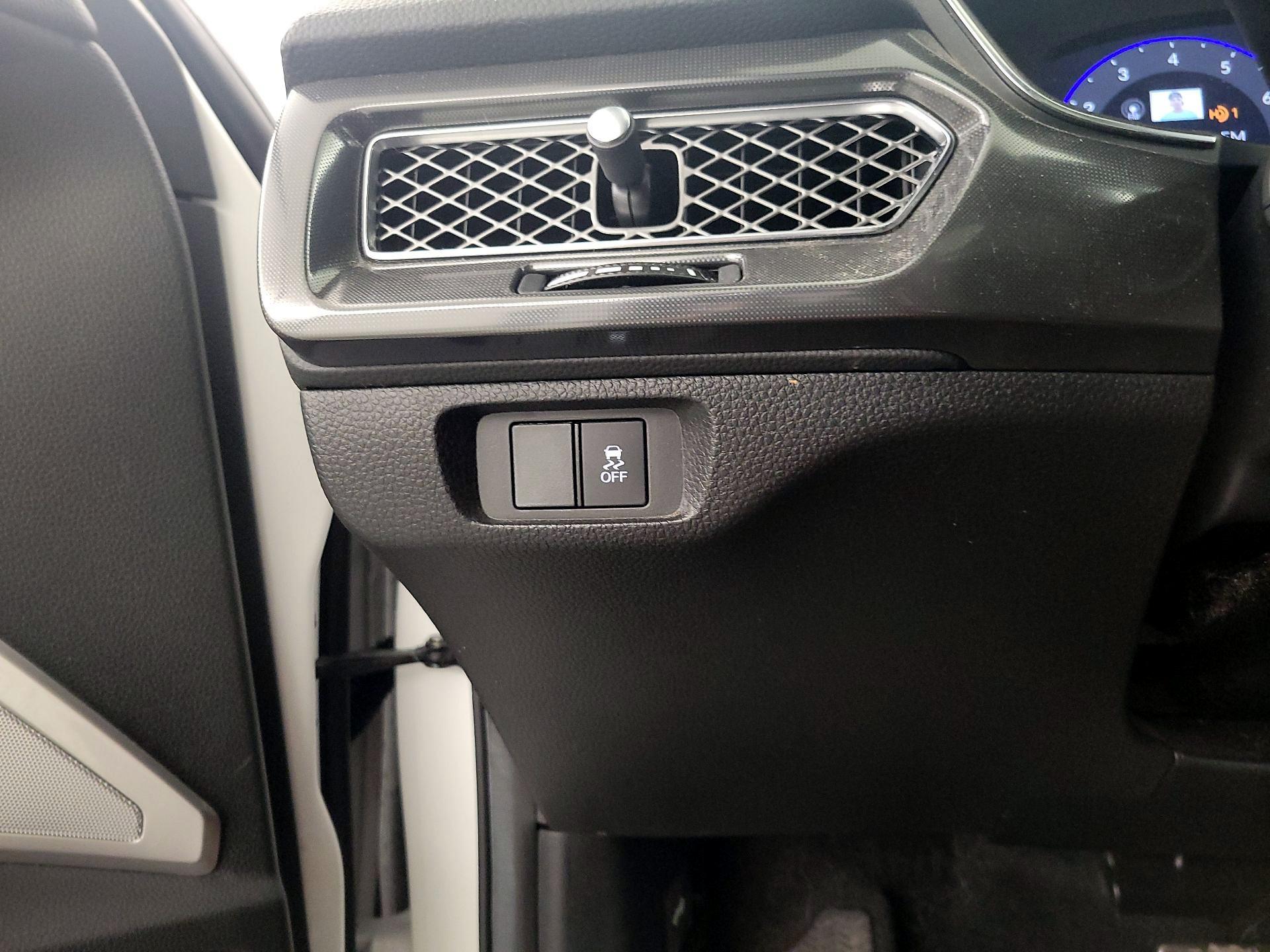 Thumbnail: 2023 Acura Integra - 13