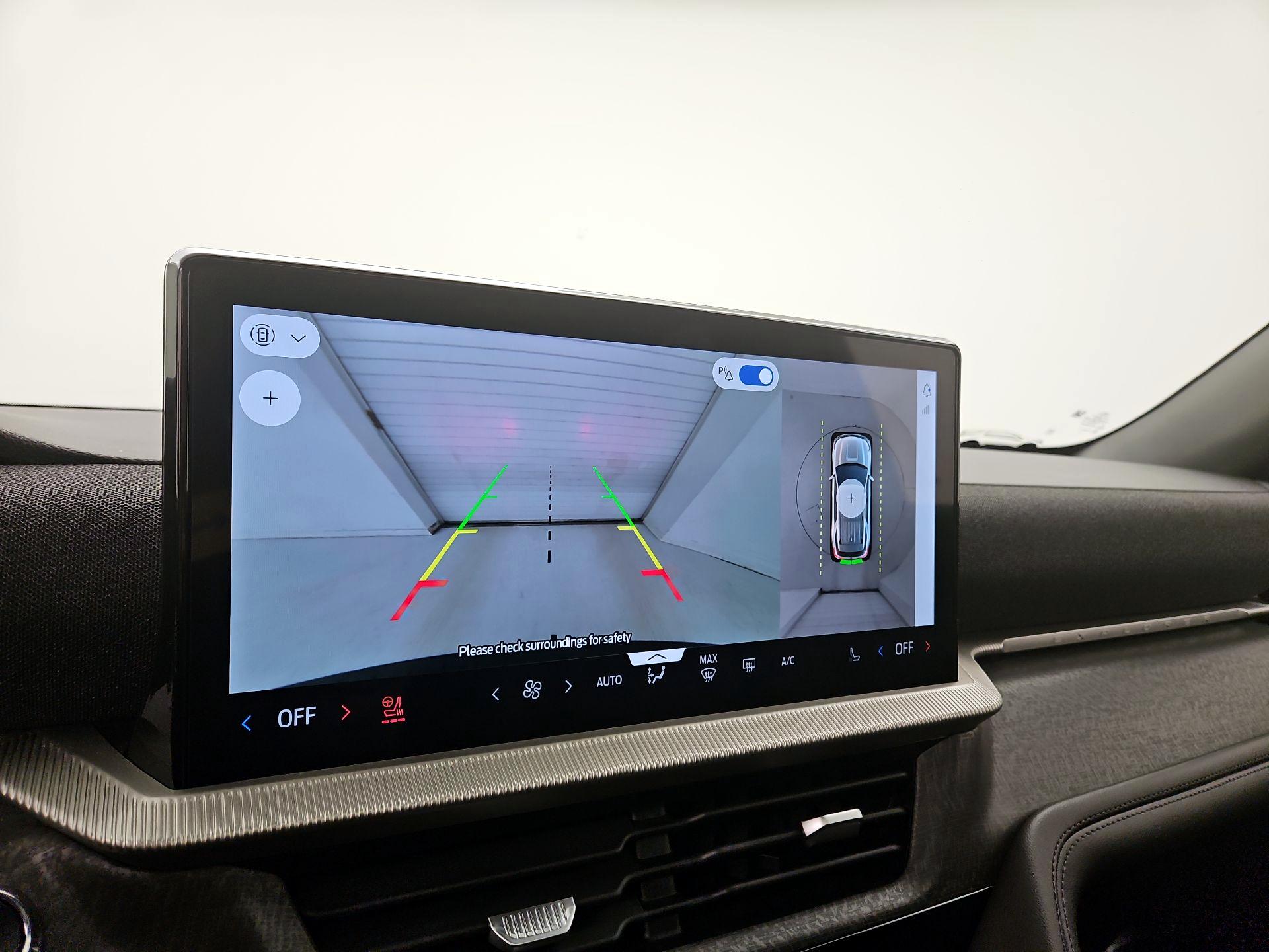 Thumbnail: 2025 Ford Explorer - 15