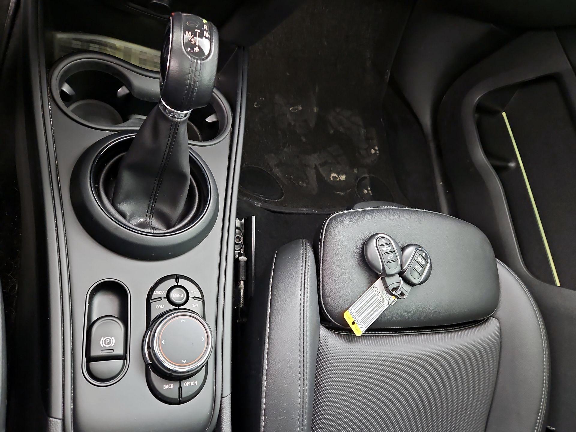 Thumbnail: 2018 MINI Cooper Countryman - 17