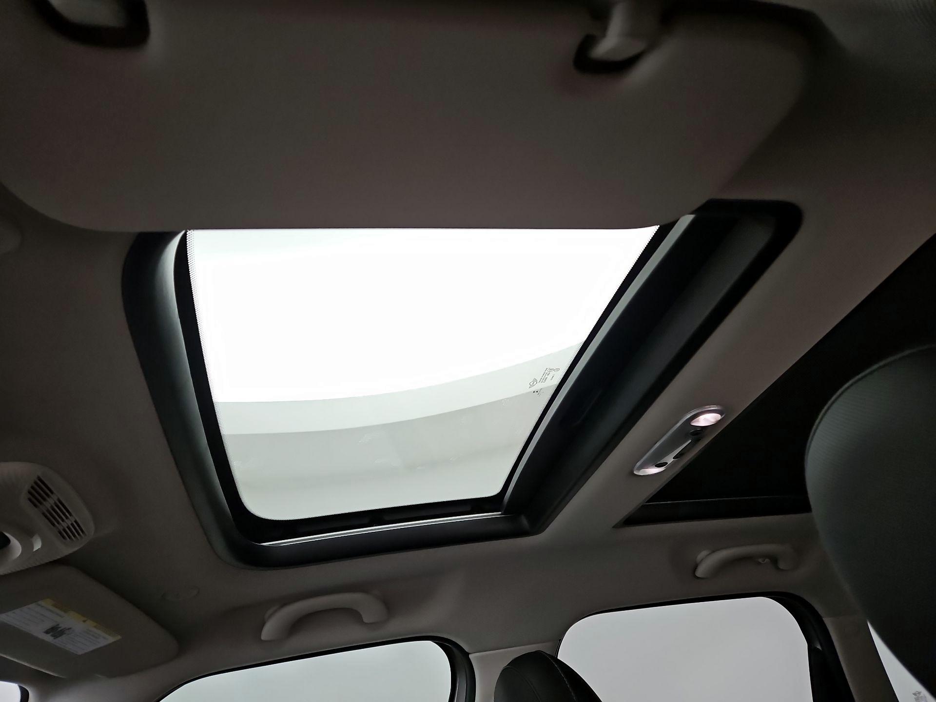 Thumbnail: 2018 MINI Cooper Countryman - 19