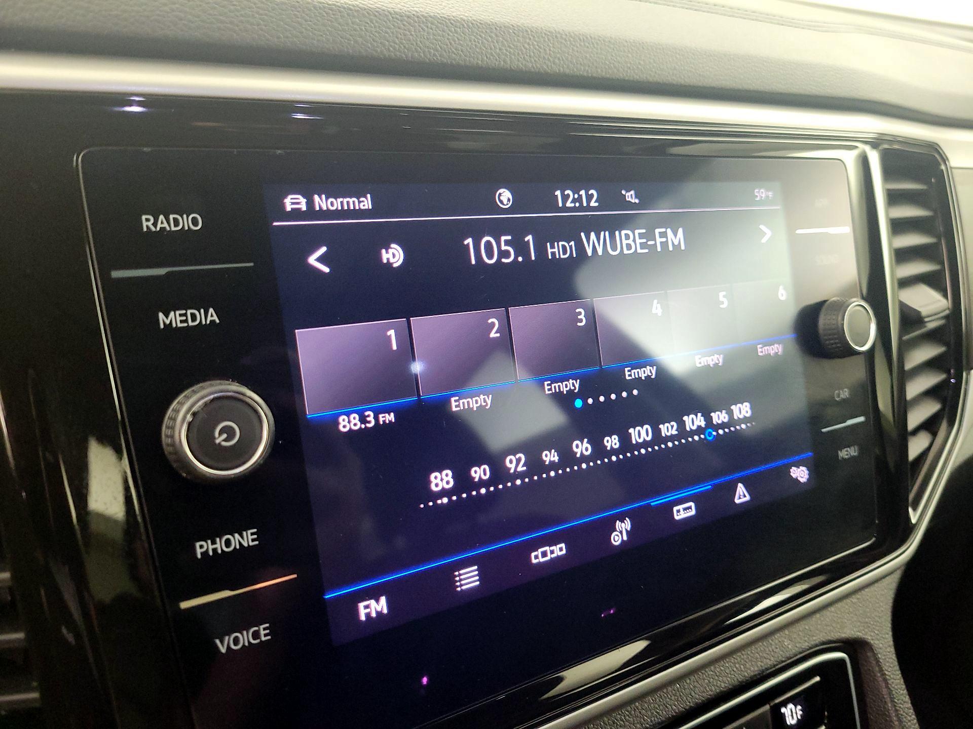 Thumbnail: 2023 Volkswagen Atlas - 15