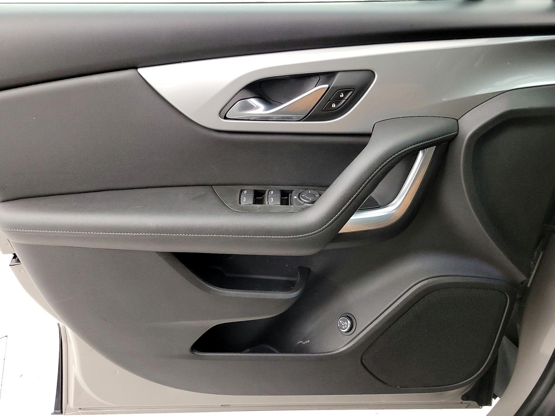 Thumbnail: 2021 Chevrolet Blazer - 12