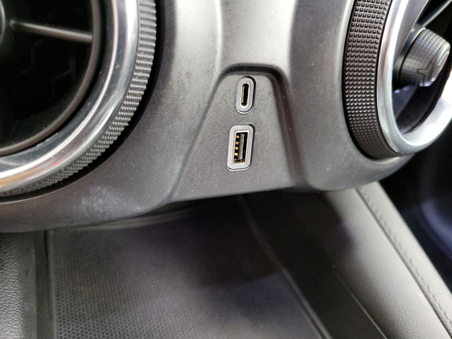 Thumbnail: 2021 Chevrolet Blazer - 19