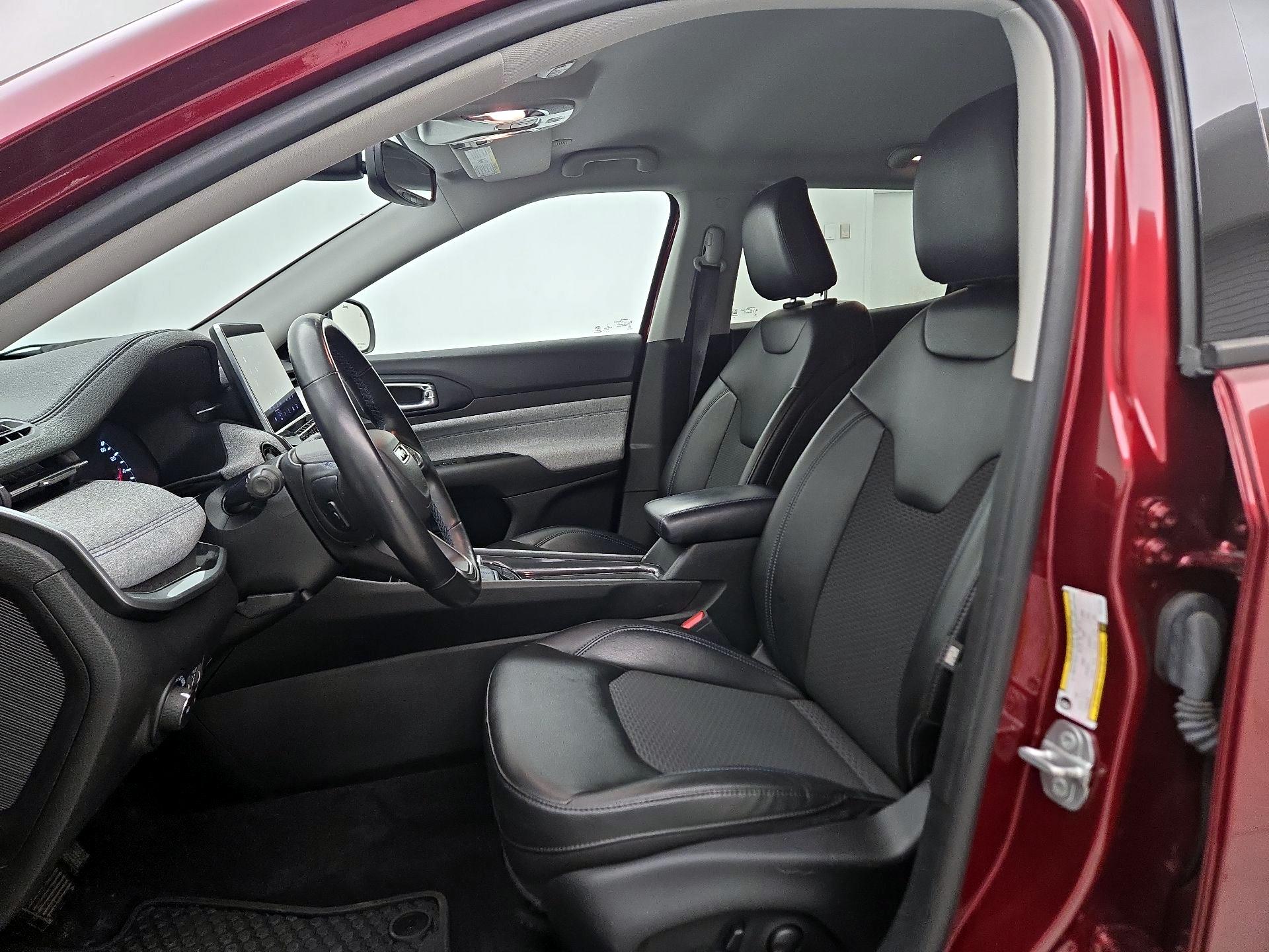 Thumbnail: 2022 Jeep Compass - 11