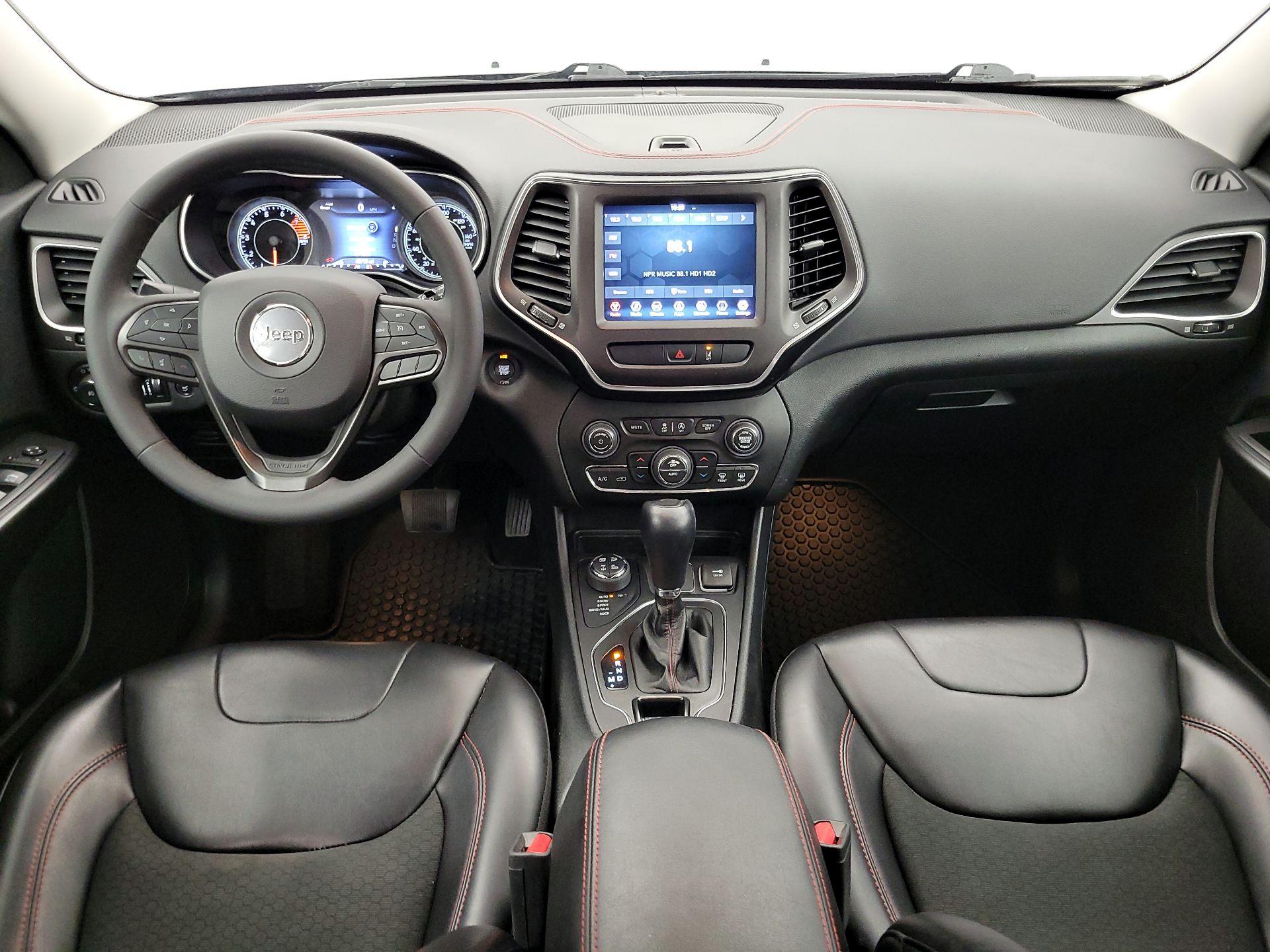 Thumbnail: 2022 Jeep Cherokee - 9