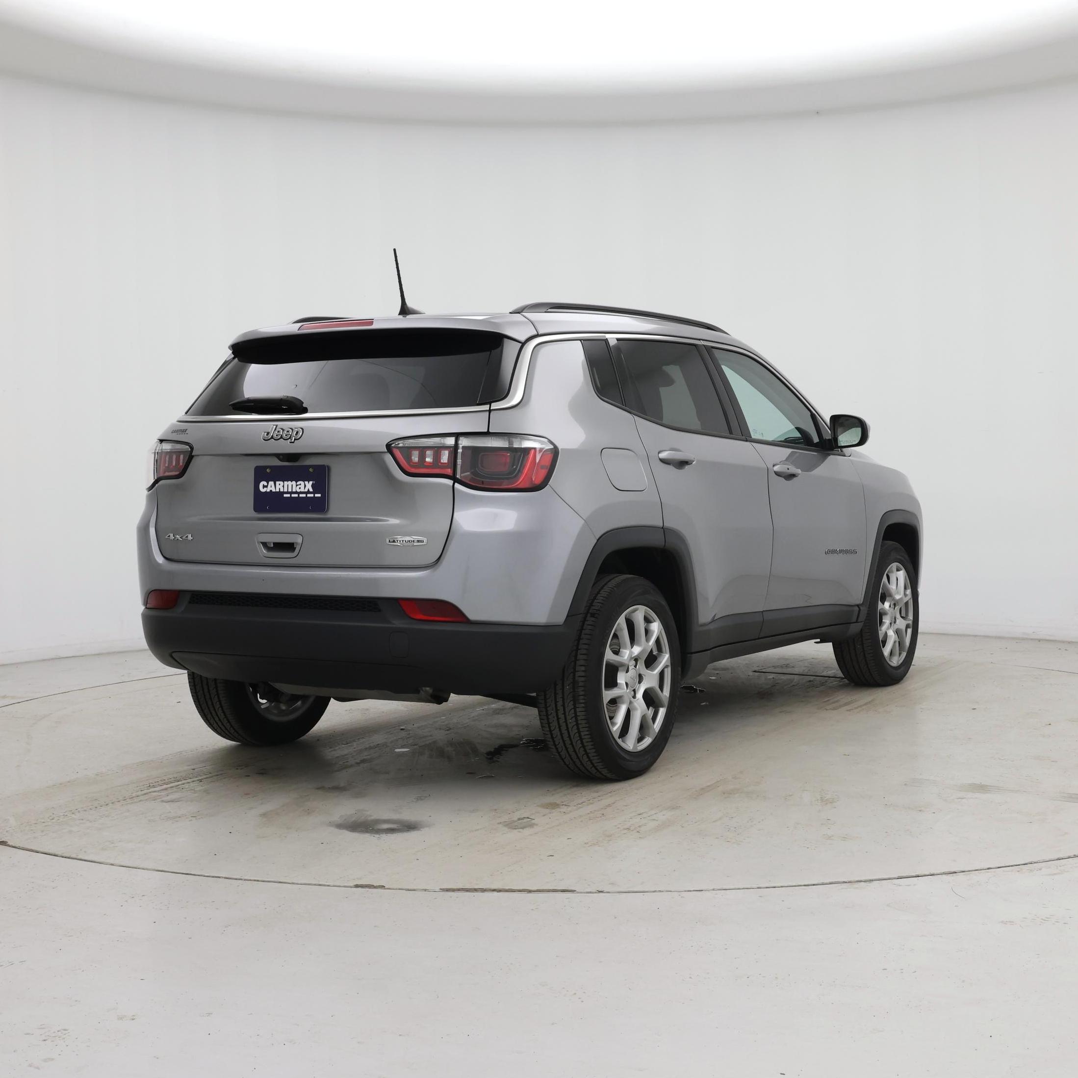 Thumbnail: 2022 Jeep Compass - 8