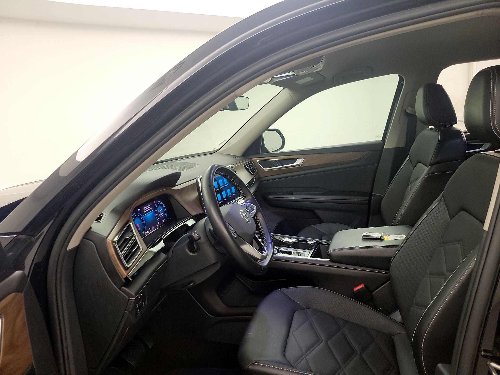 Thumbnail: 2024 Volkswagen Atlas - 11