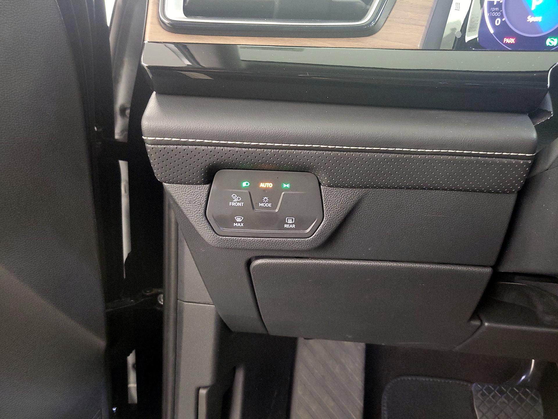 Thumbnail: 2024 Volkswagen Atlas - 13