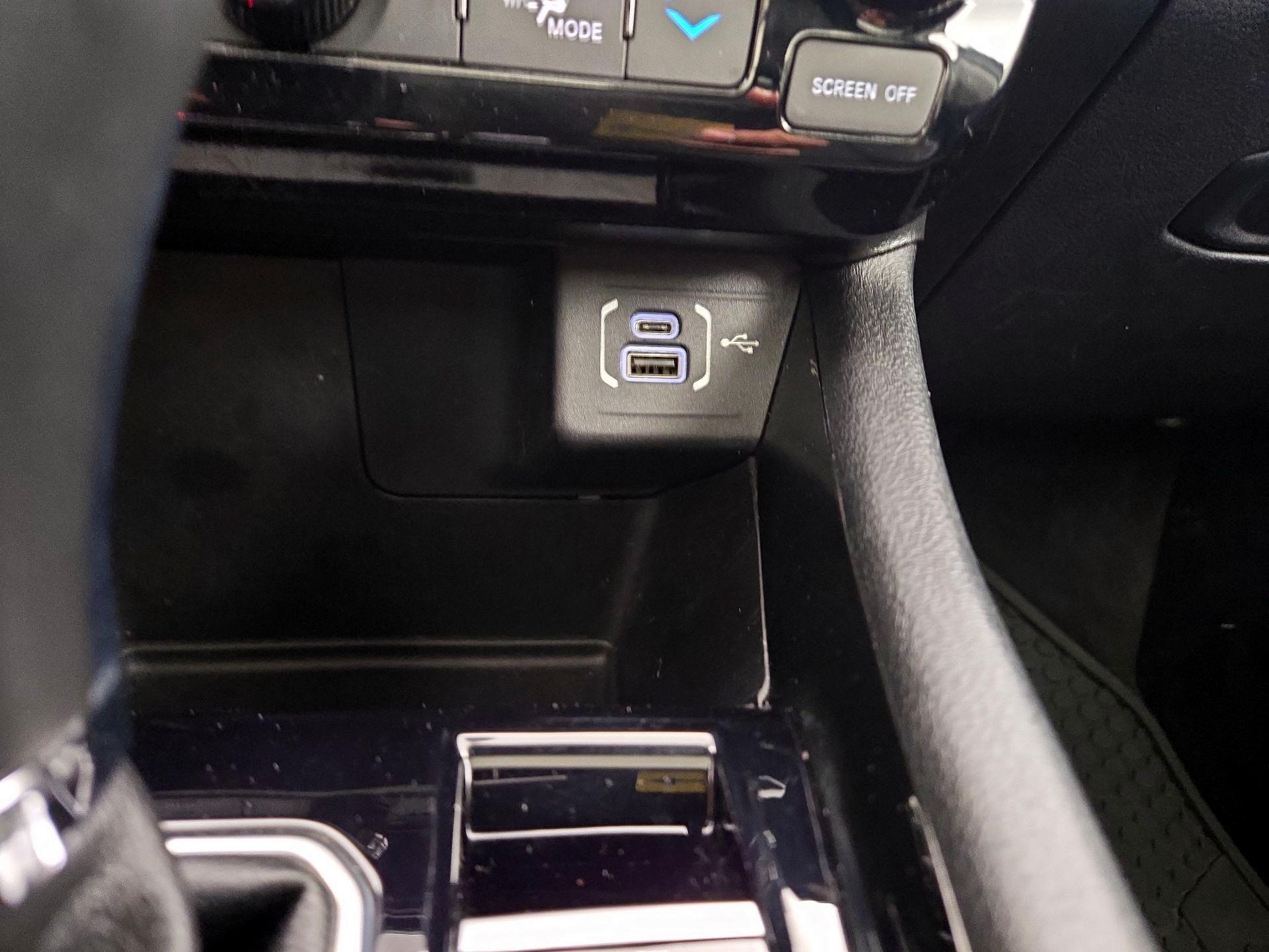 Thumbnail: 2022 Jeep Compass - 18