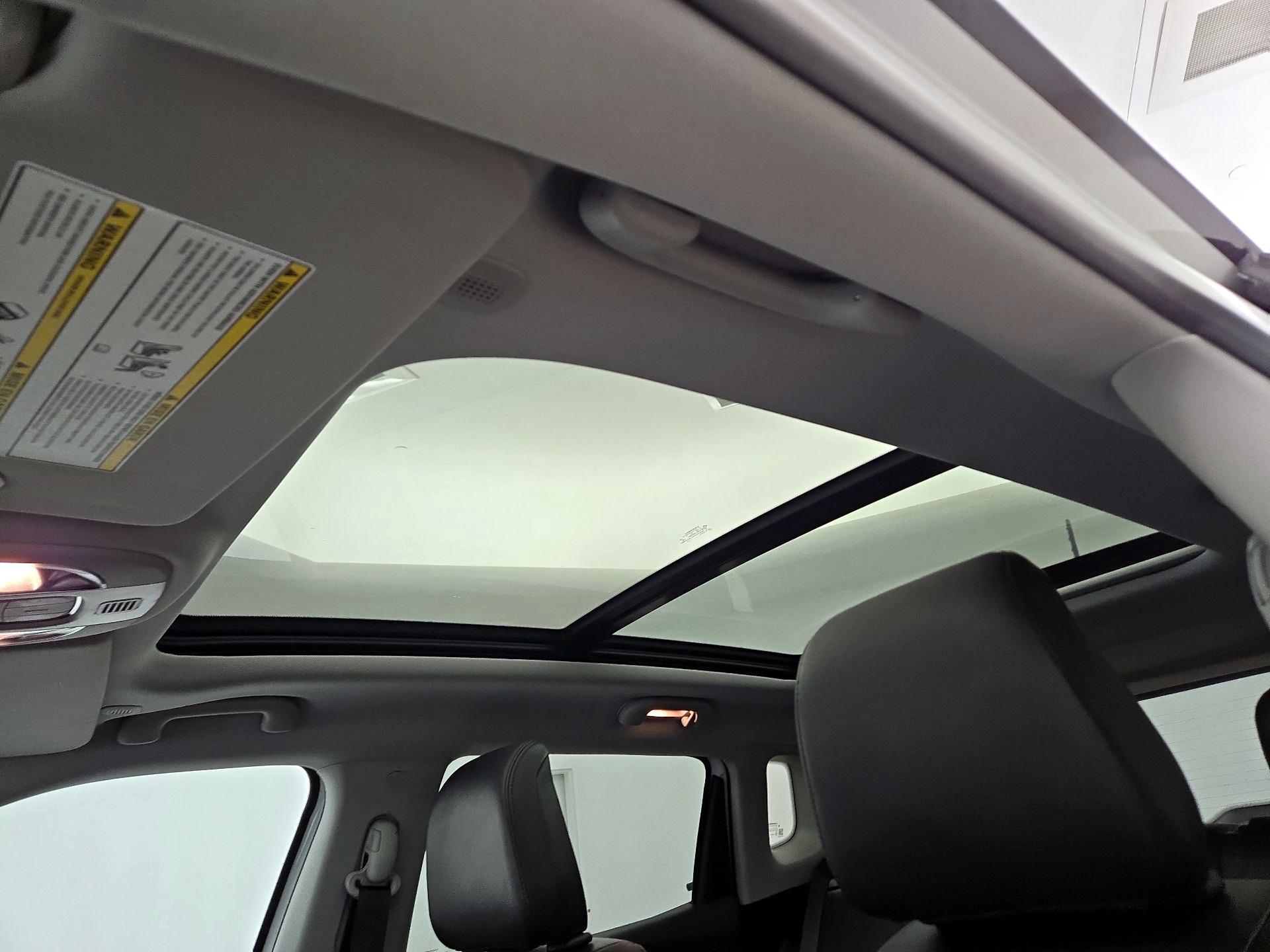 Thumbnail: 2022 Jeep Compass - 19