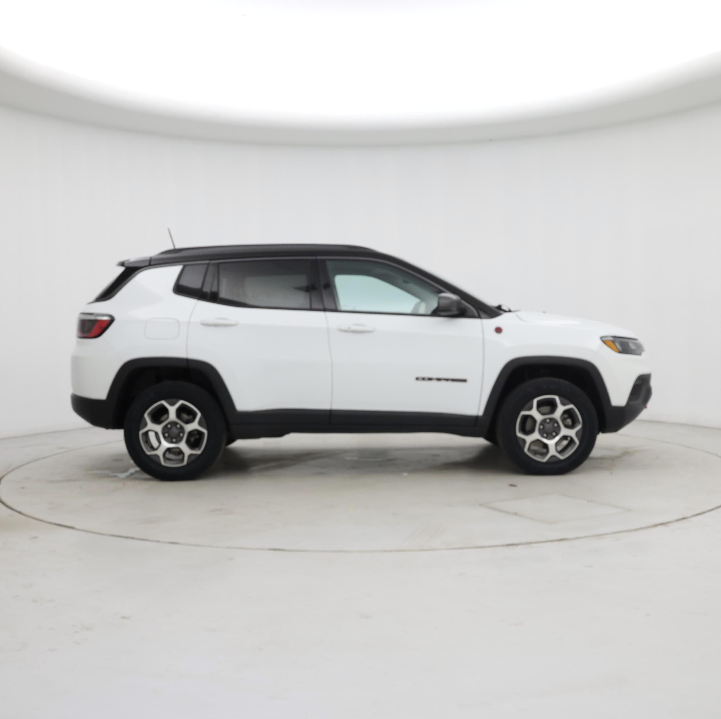 Thumbnail: 2022 Jeep Compass - 7