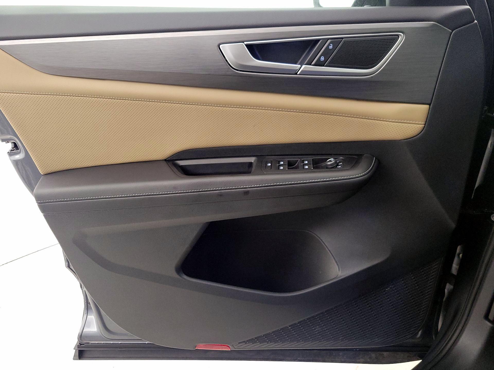 Thumbnail: 2024 Volkswagen Atlas - 12