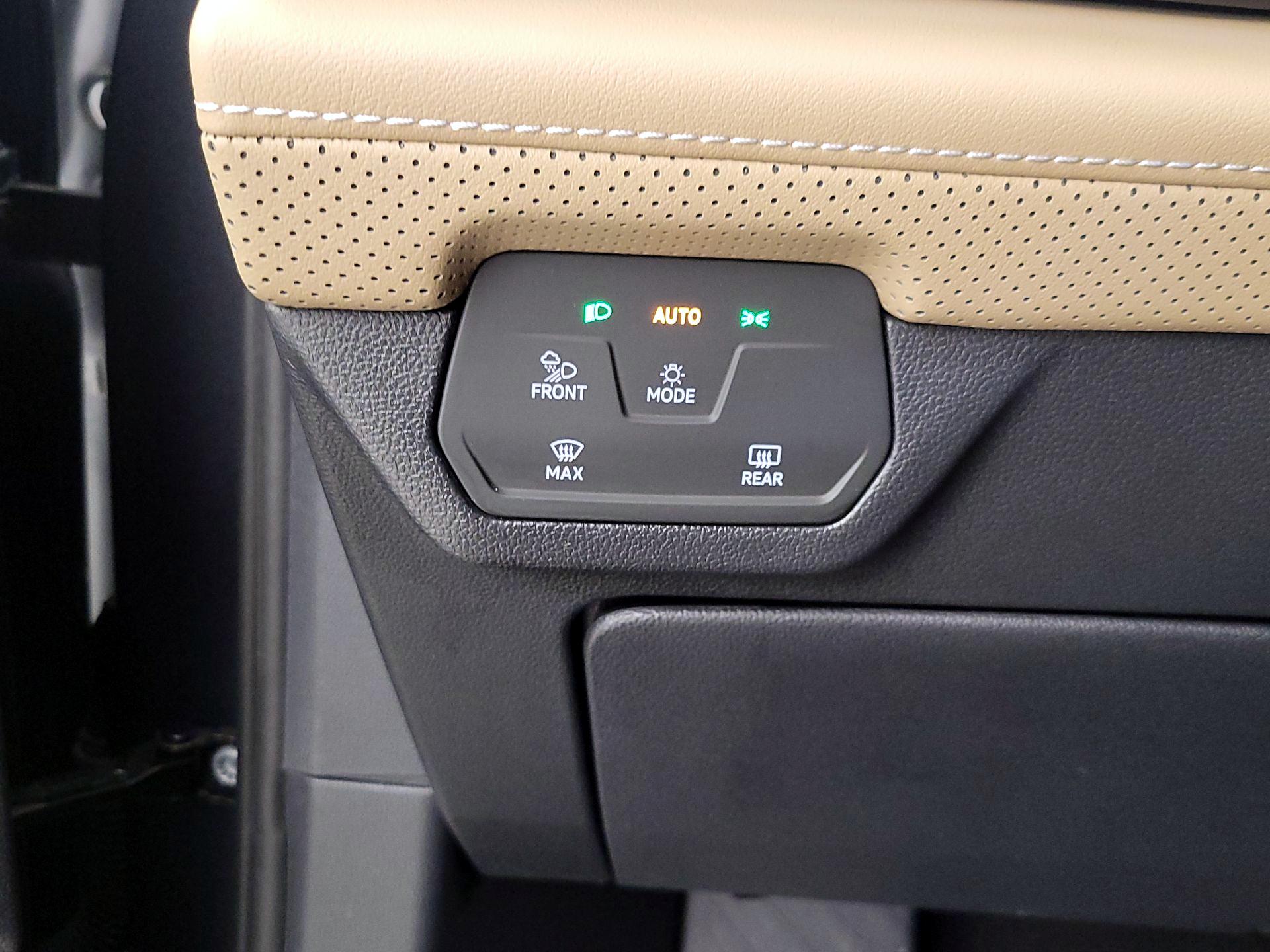 Thumbnail: 2024 Volkswagen Atlas - 13