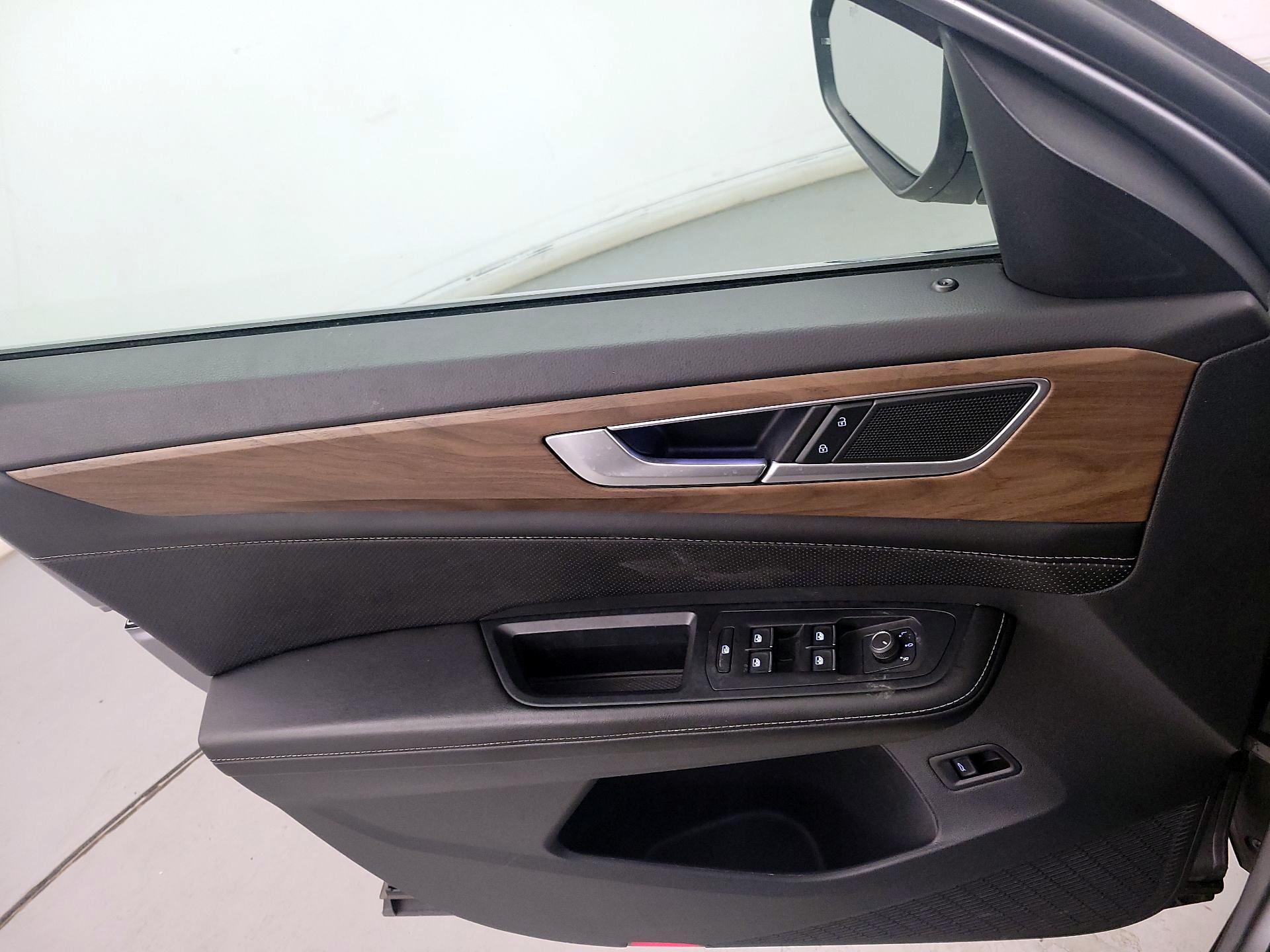 Thumbnail: 2024 Volkswagen Atlas - 12