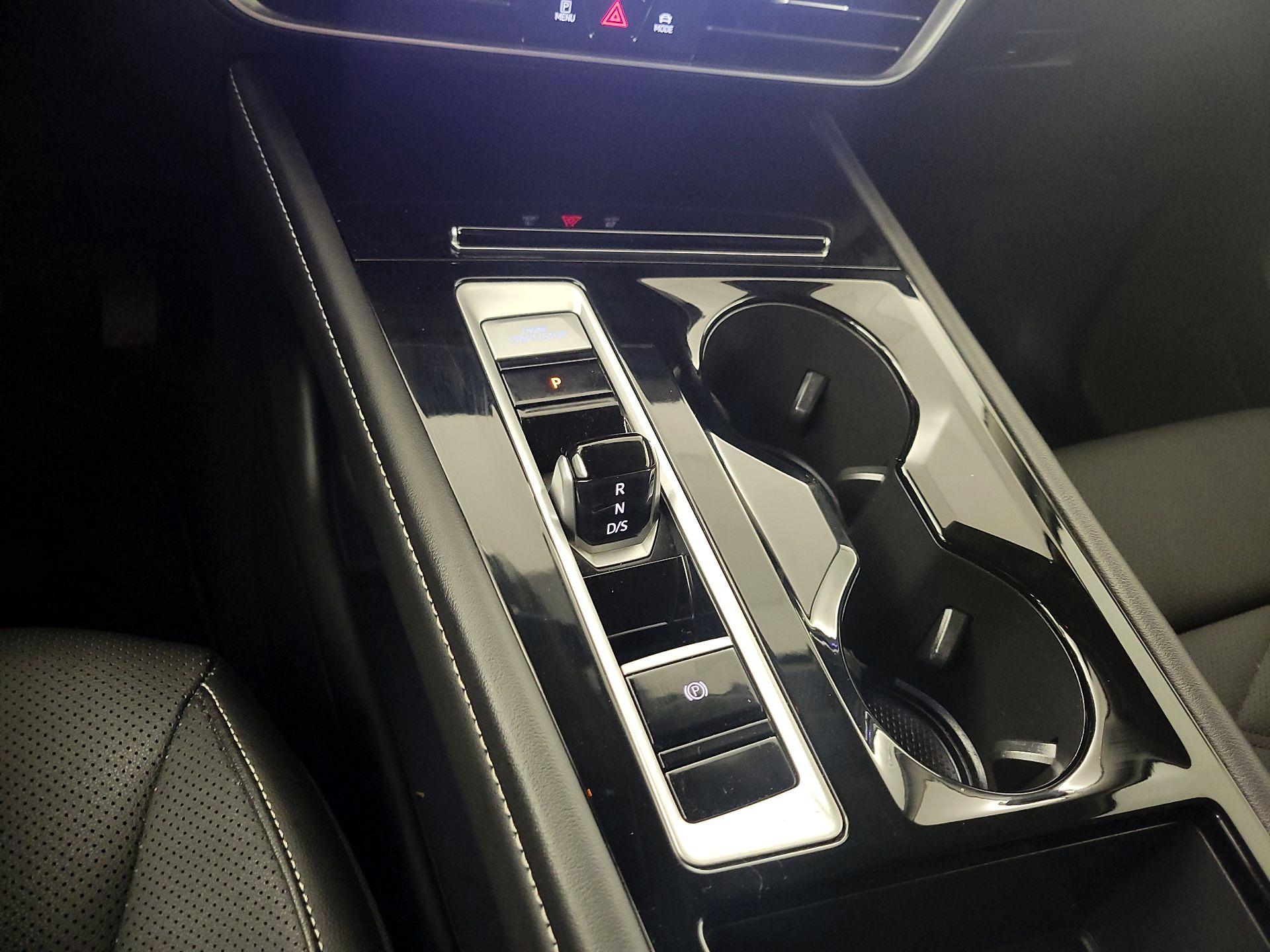 Thumbnail: 2024 Volkswagen Atlas - 17