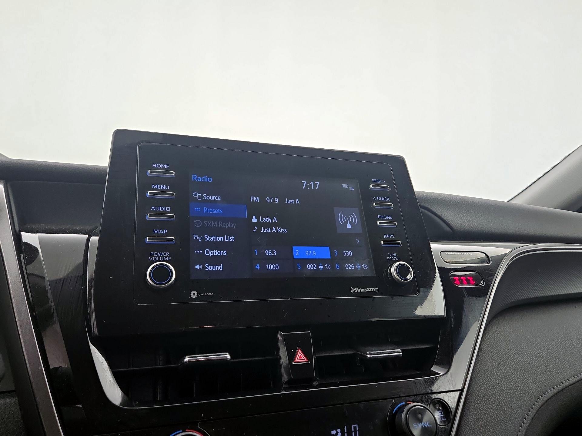 Thumbnail: 2023 Toyota Camry - 15