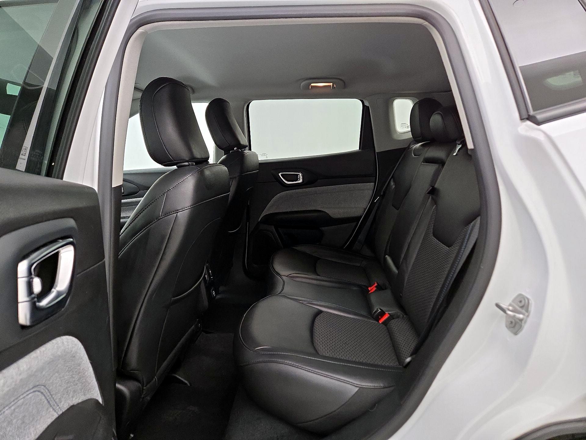 Thumbnail: 2022 Jeep Compass - 19