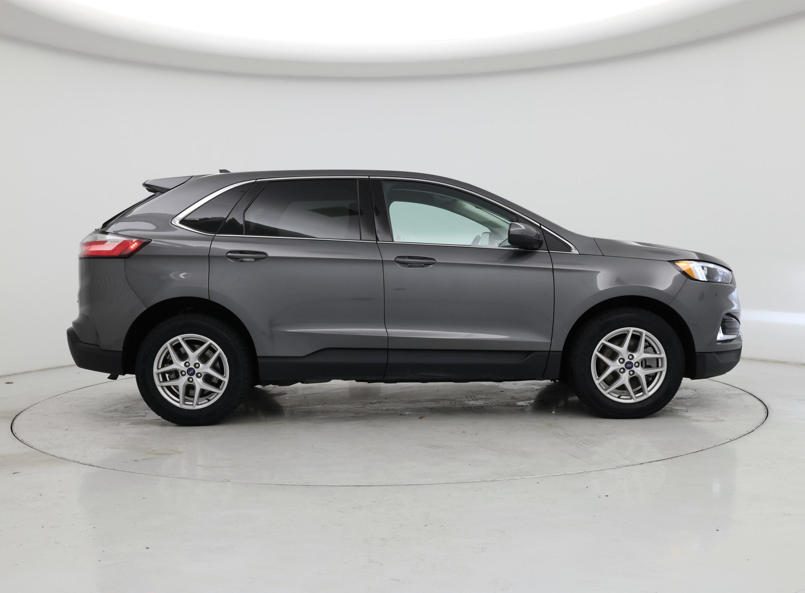 Thumbnail: 2022 Ford Edge - 7