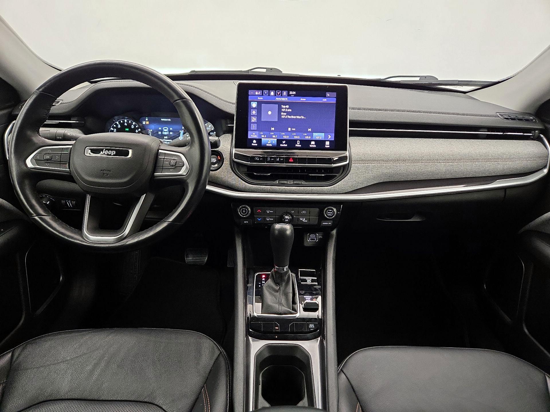 Thumbnail: 2022 Jeep Compass - 9