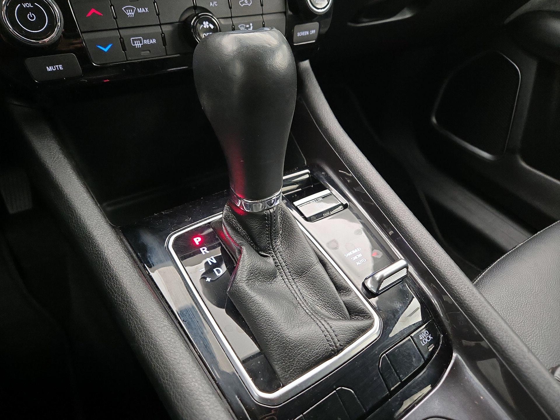 Thumbnail: 2022 Jeep Compass - 17