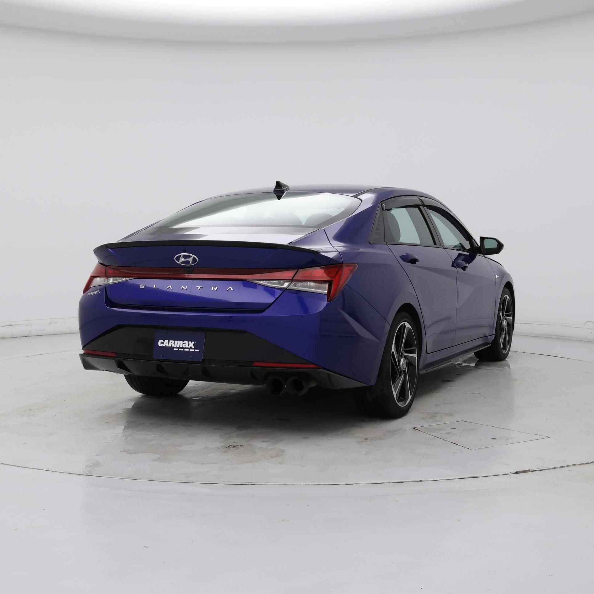 Thumbnail: 2023 Hyundai Elantra - 8