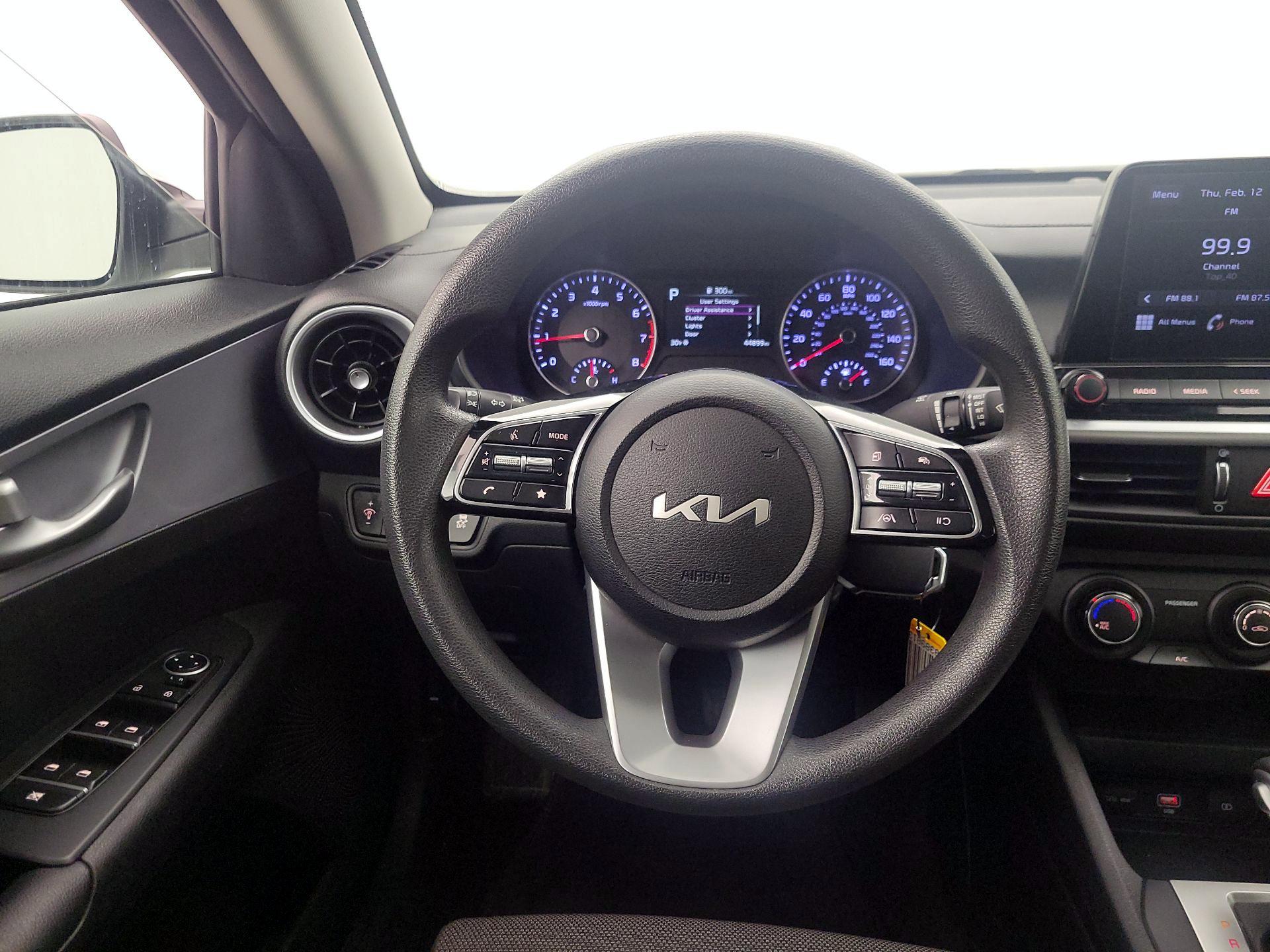 Thumbnail: 2024 Kia Forte - 10