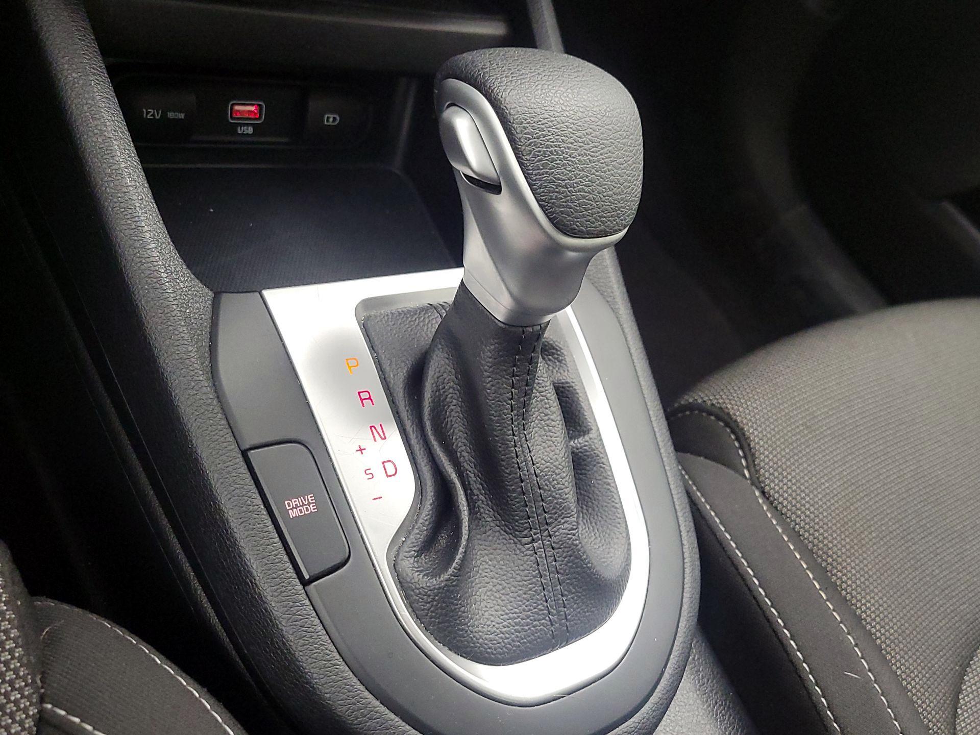 Thumbnail: 2024 Kia Forte - 17