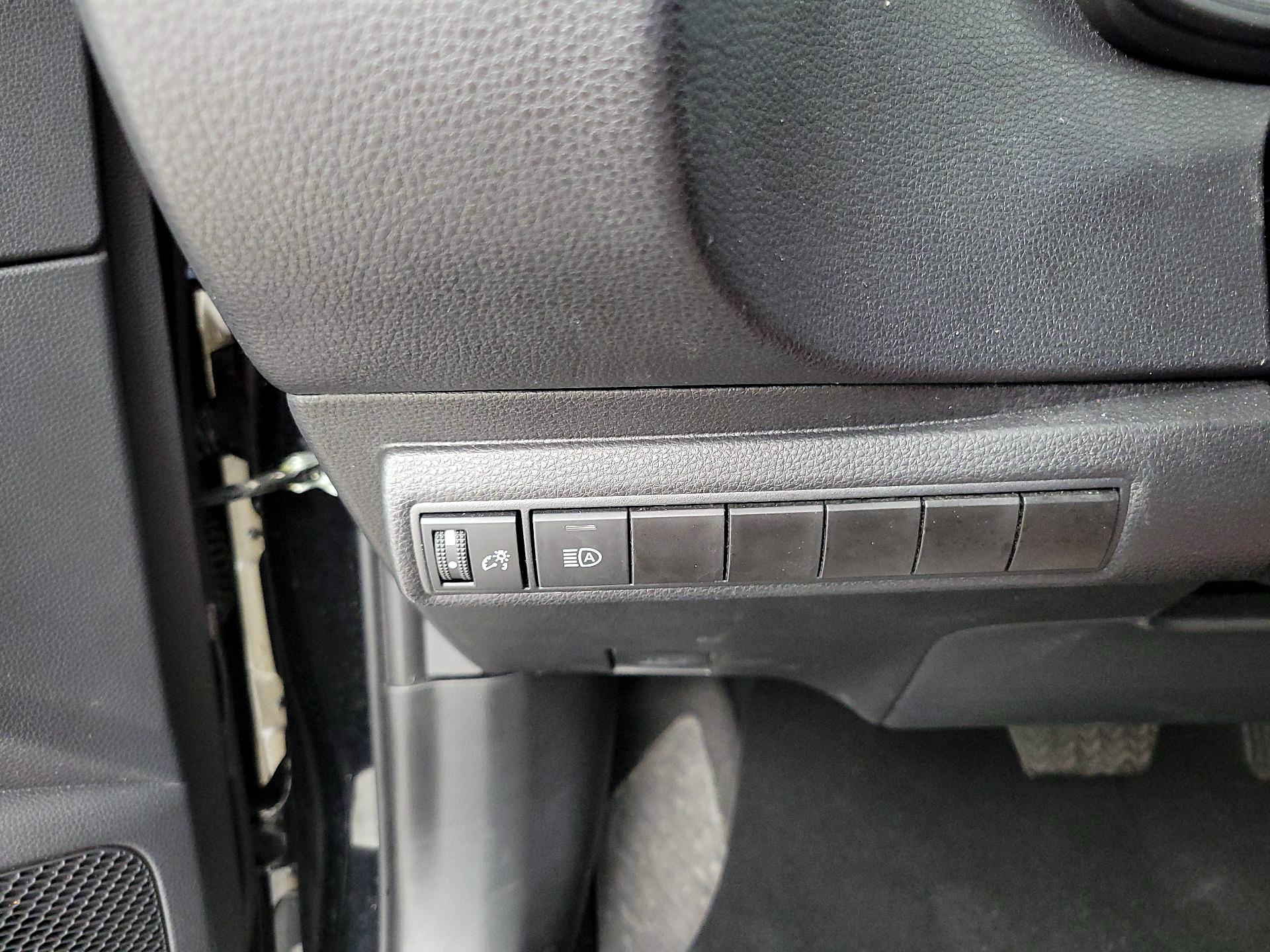 Thumbnail: 2025 Toyota Corolla - 13