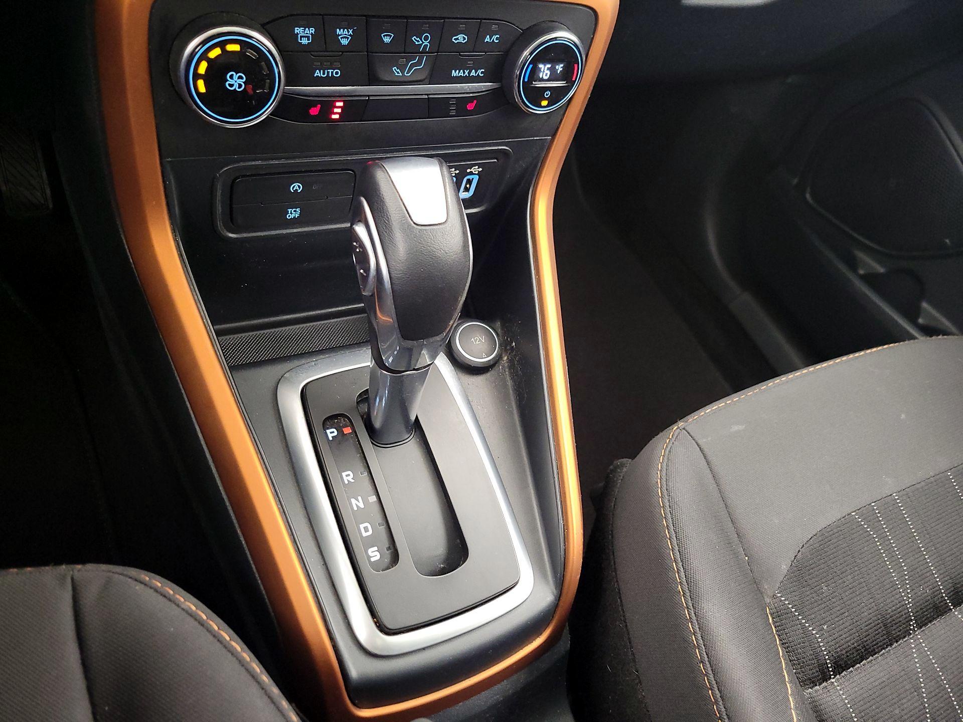 Thumbnail: 2021 Ford EcoSport - 18