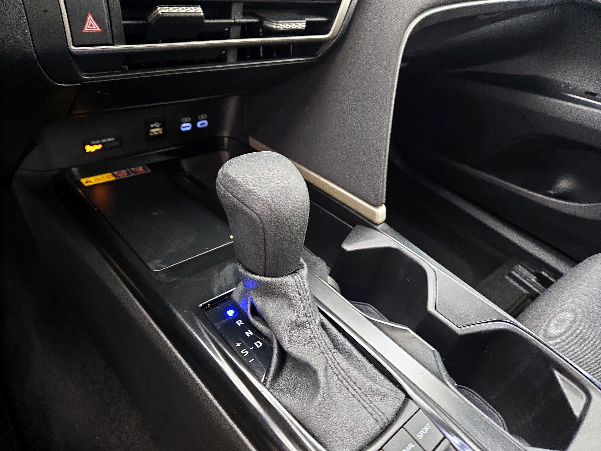 Thumbnail: 2025 Toyota Camry - 17