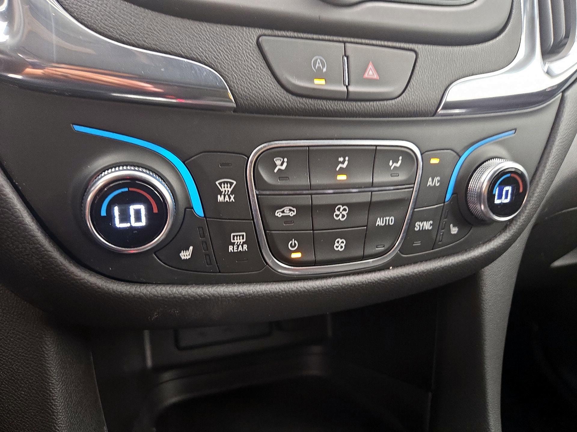 Thumbnail: 2024 Chevrolet Equinox - 16