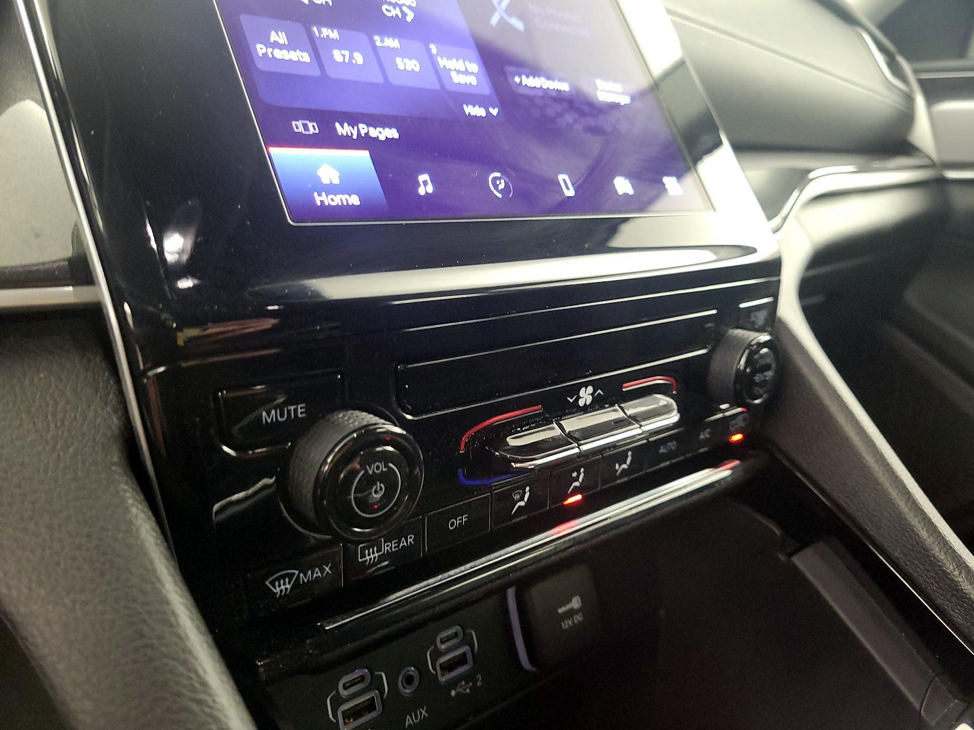 Thumbnail: 2023 Jeep Grand Cherokee - 16