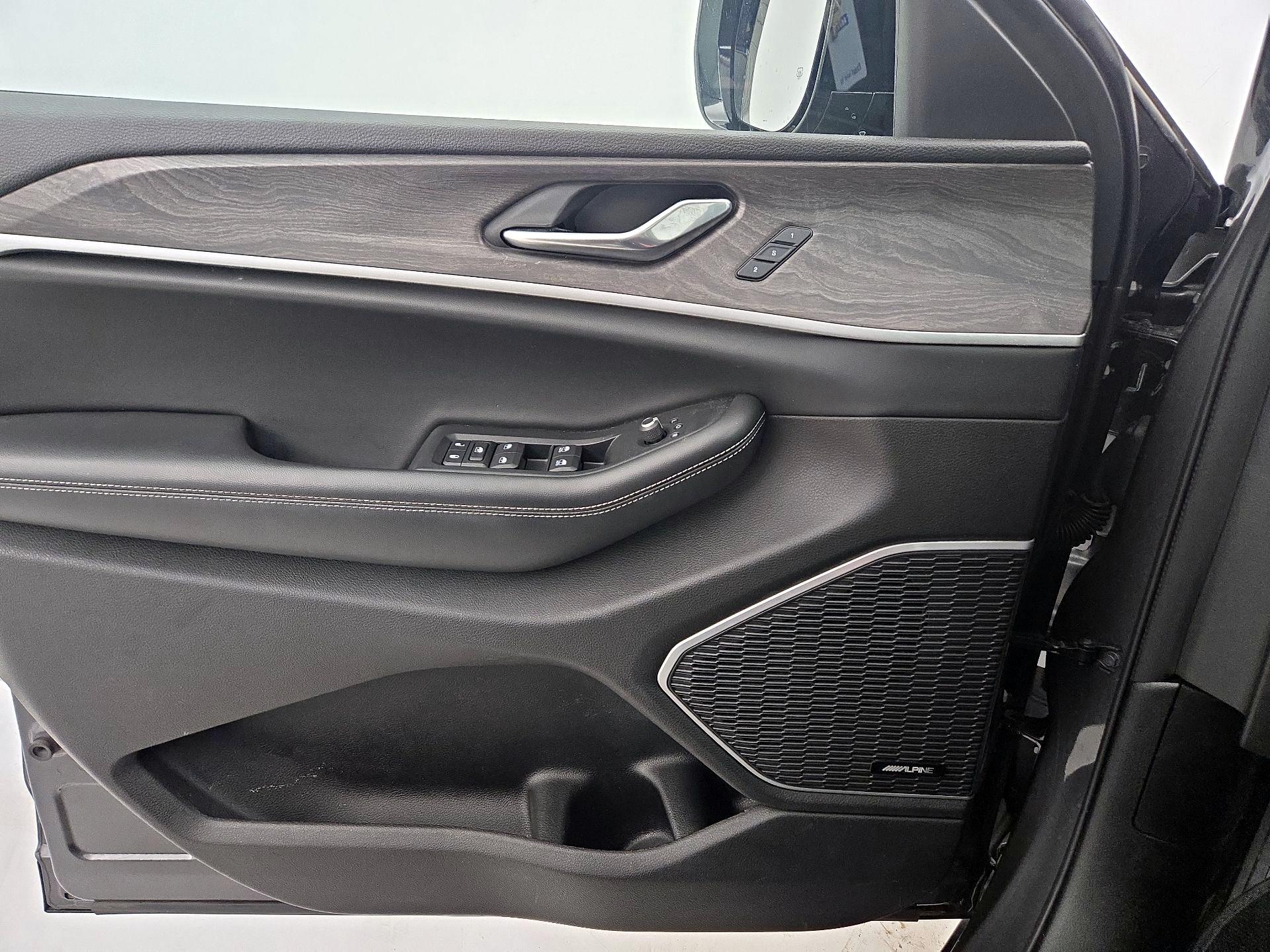 Thumbnail: 2022 Jeep Grand Cherokee L - 12