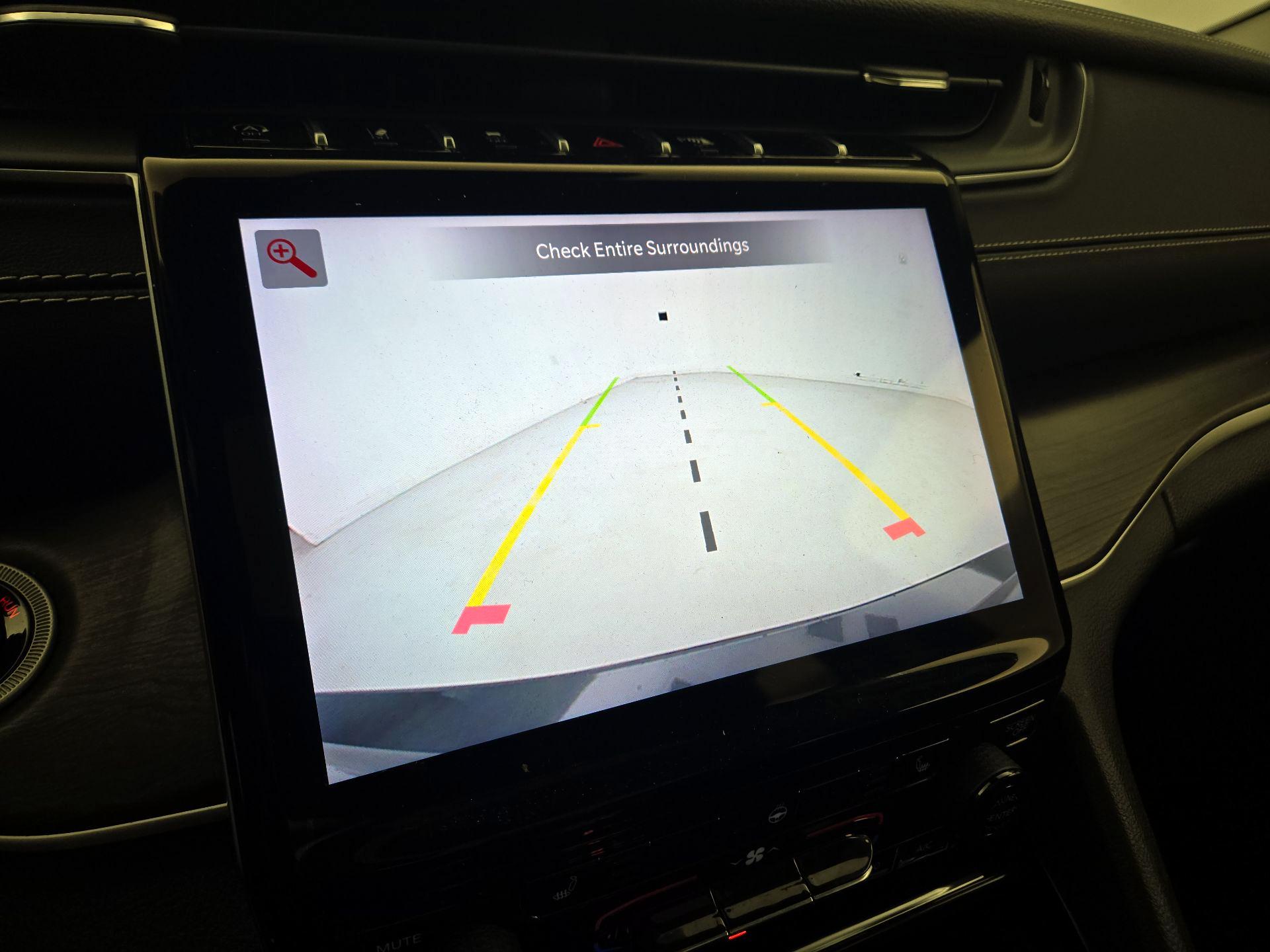 Thumbnail: 2022 Jeep Grand Cherokee L - 15