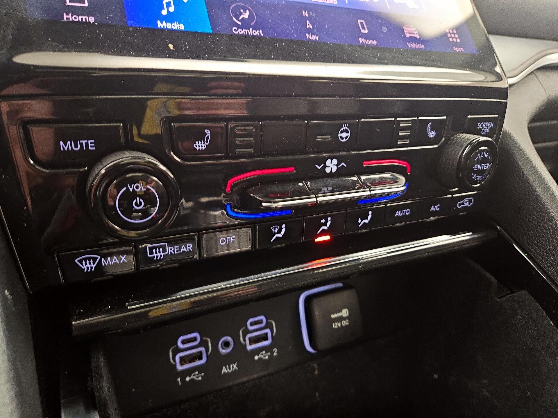 Thumbnail: 2022 Jeep Grand Cherokee L - 17