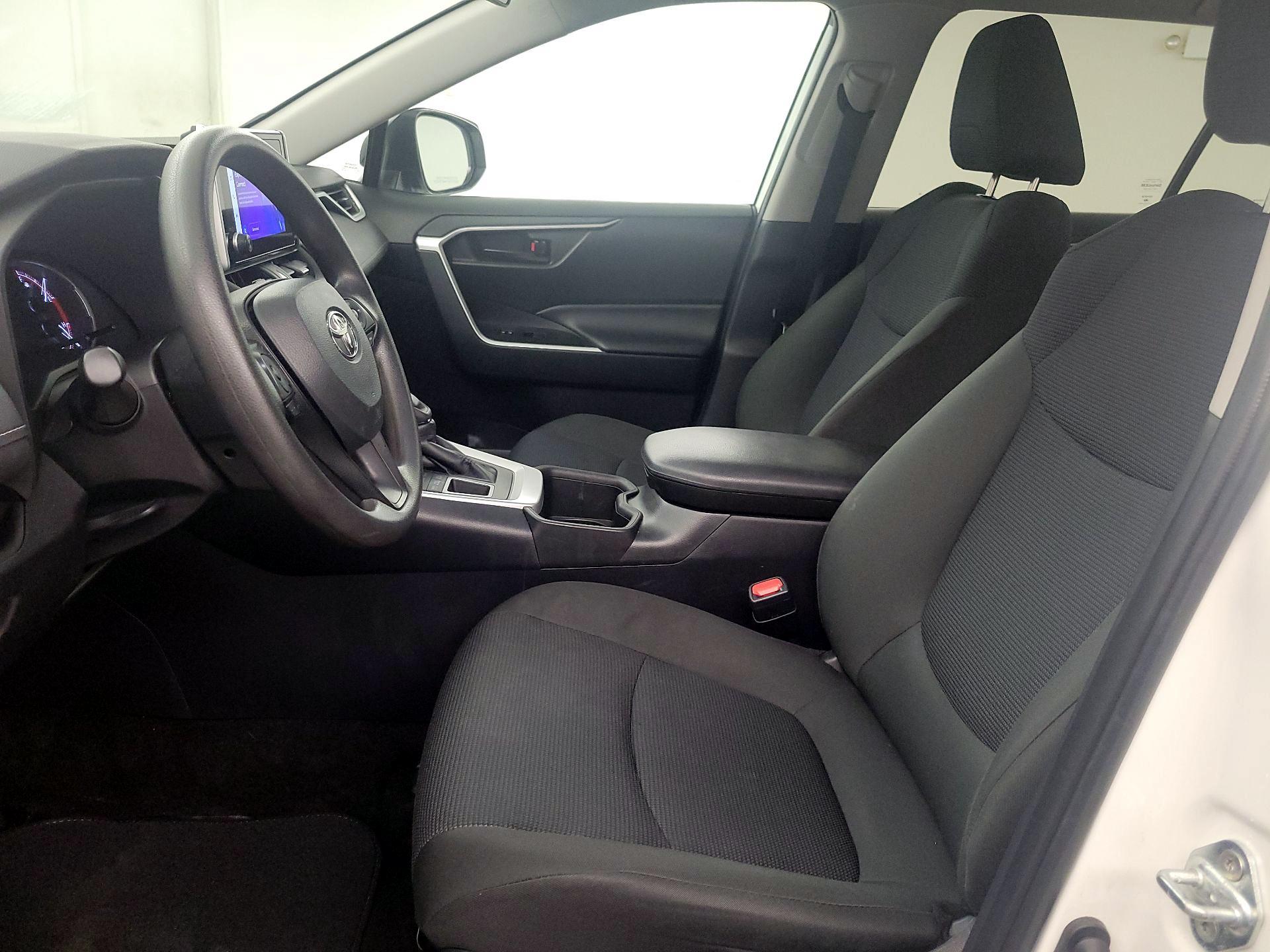 Thumbnail: 2024 Toyota RAV4 - 11