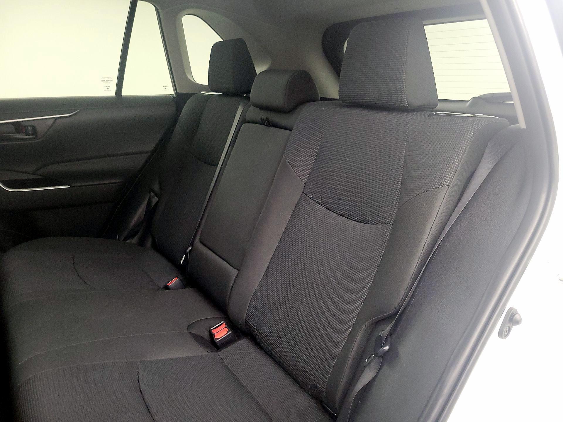 Thumbnail: 2024 Toyota RAV4 - 20